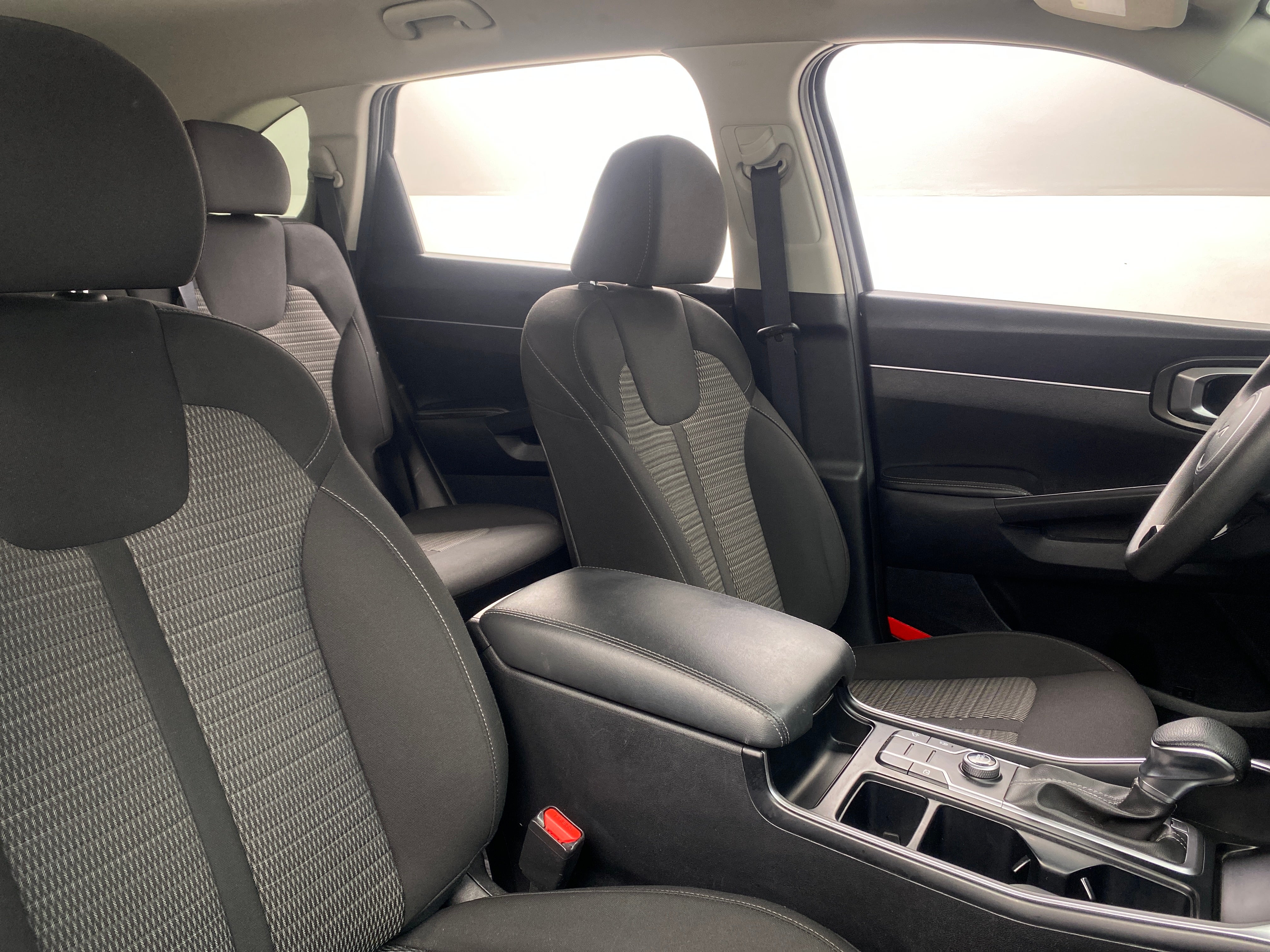 2023 Kia Sorento LX 2