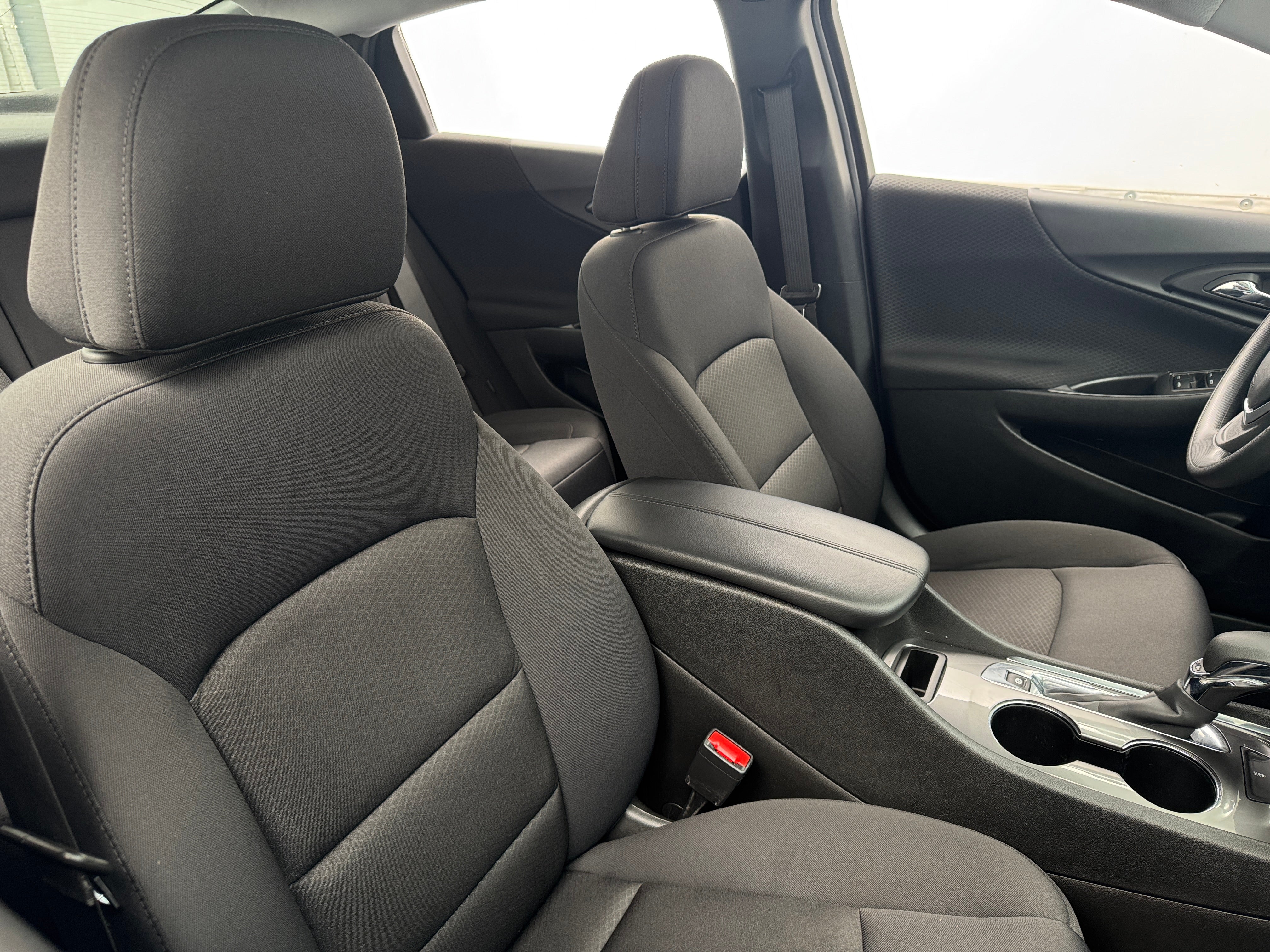 2023 Chevrolet Malibu LT 2