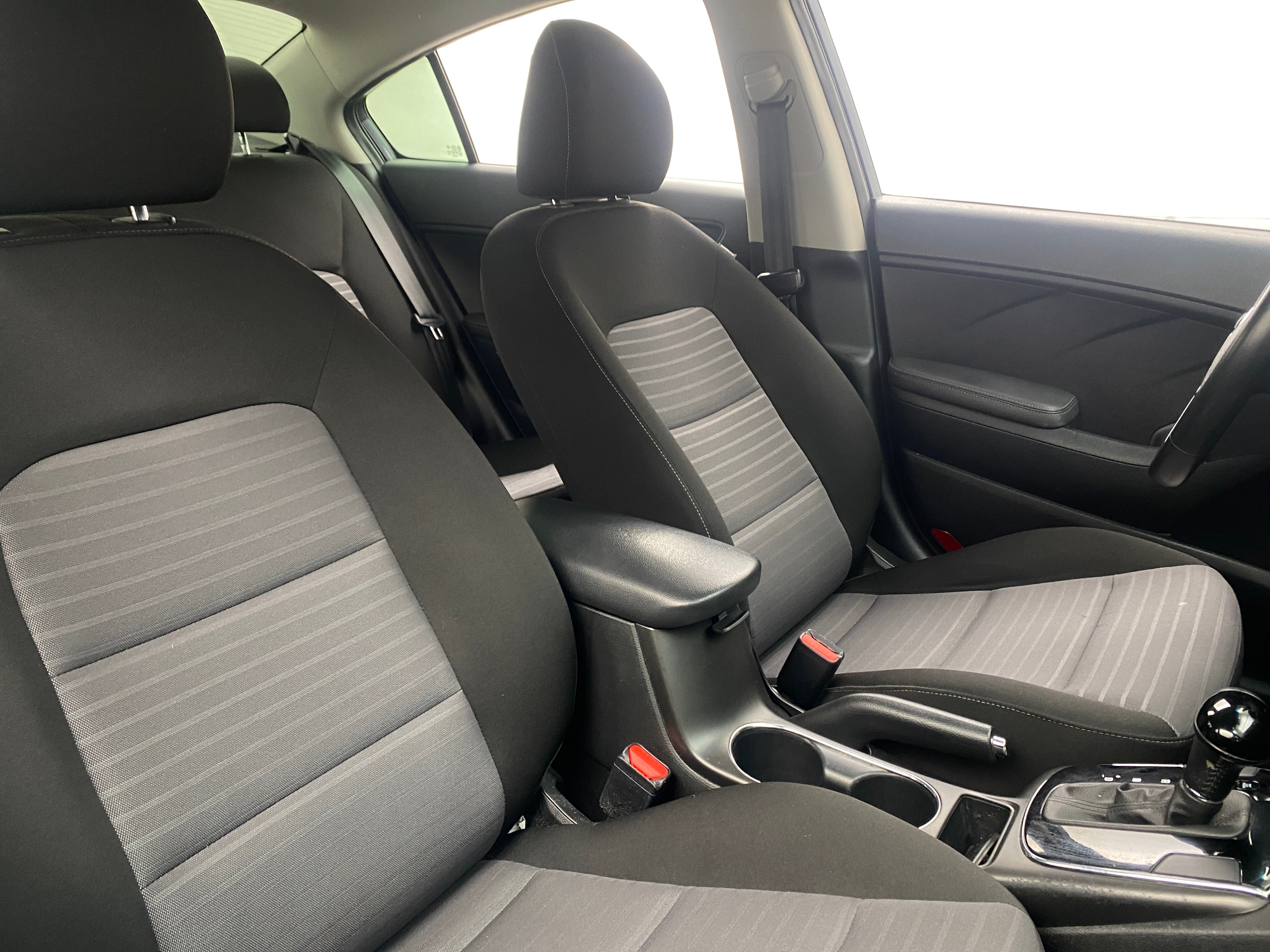 2018 Kia Forte S 2