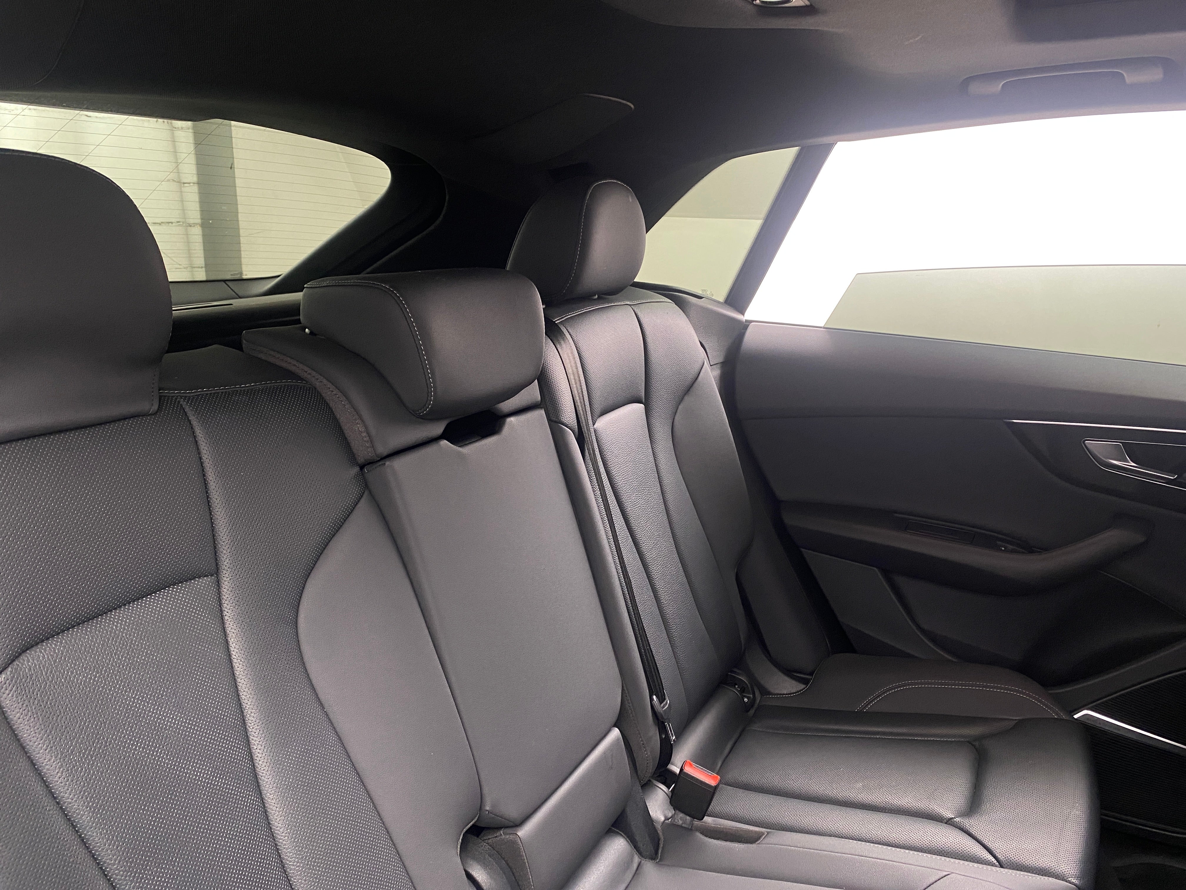 2021 Audi Q8 Premium Plus 5