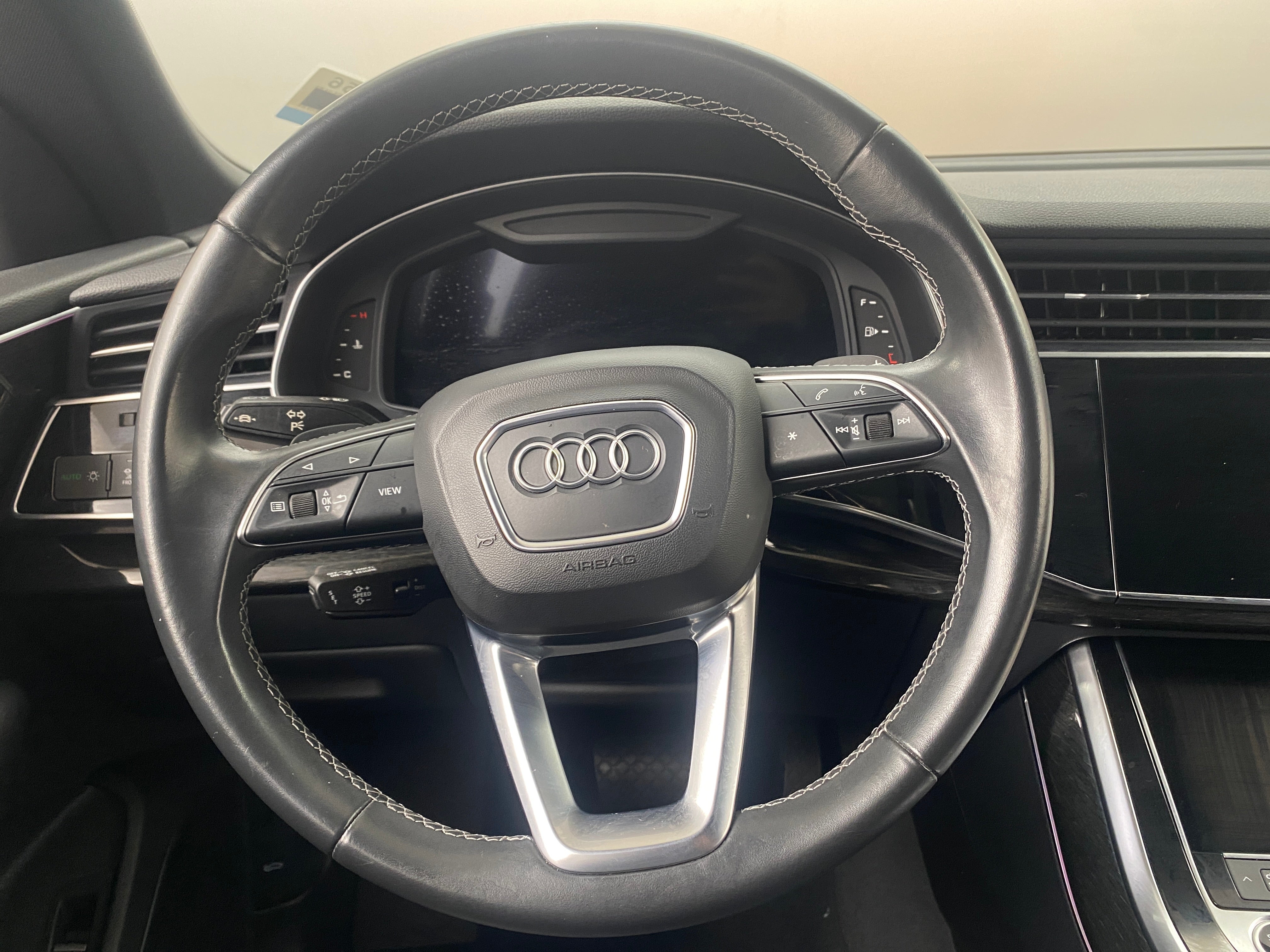 2021 Audi Q8 Premium Plus 4