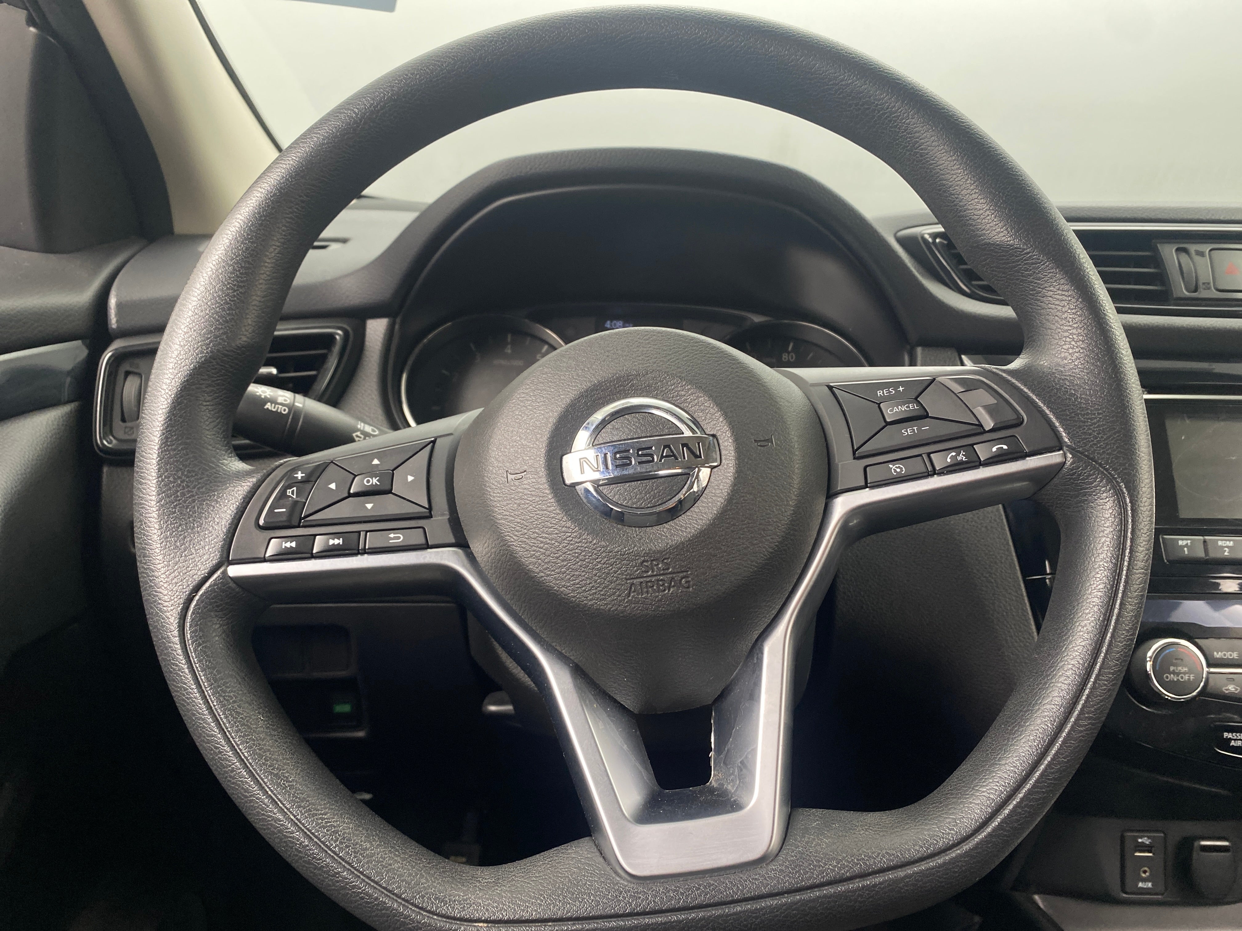 2017 Nissan Rogue Sport SV 5