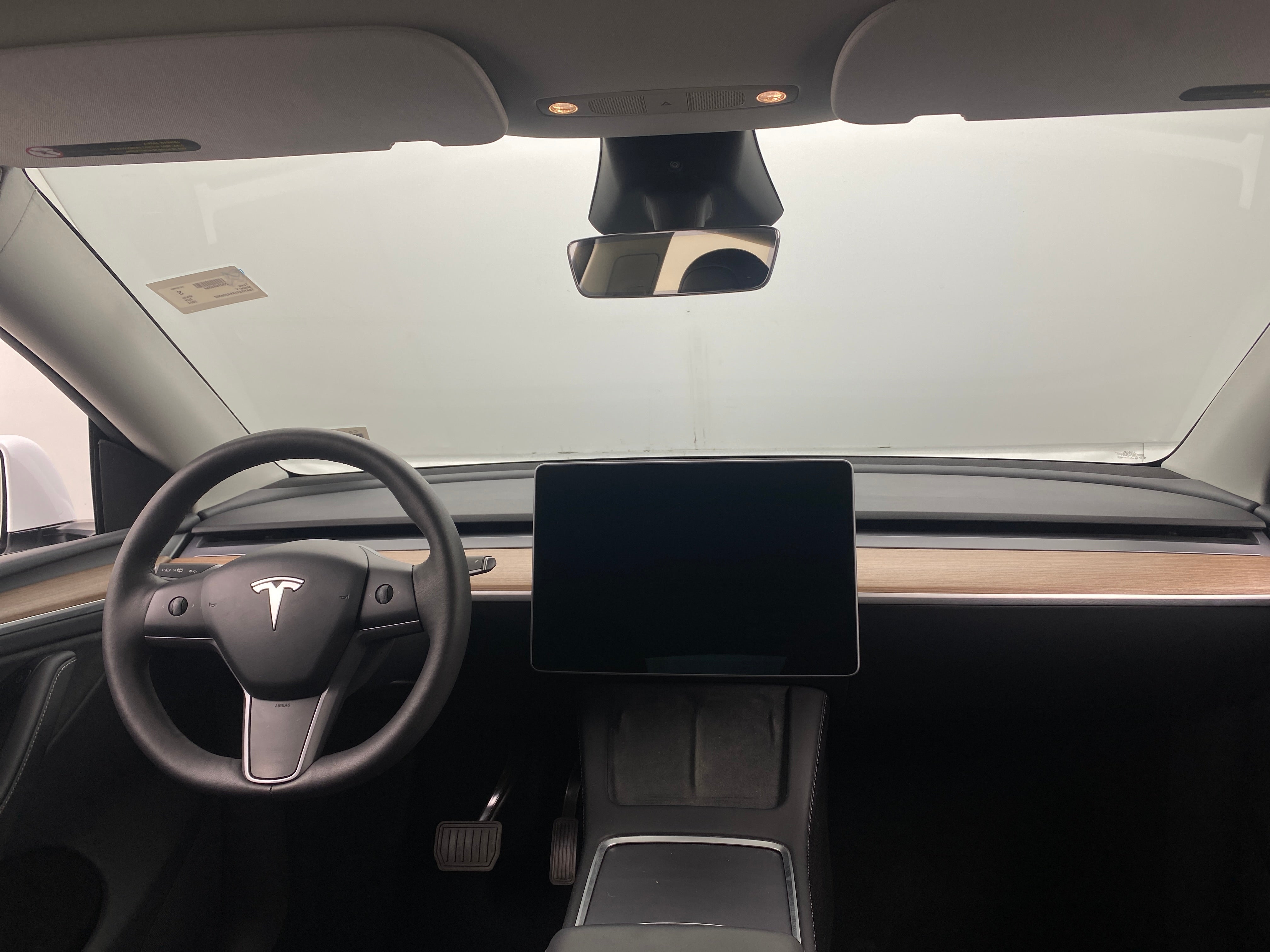 2024 Tesla Model Y Long Range 2