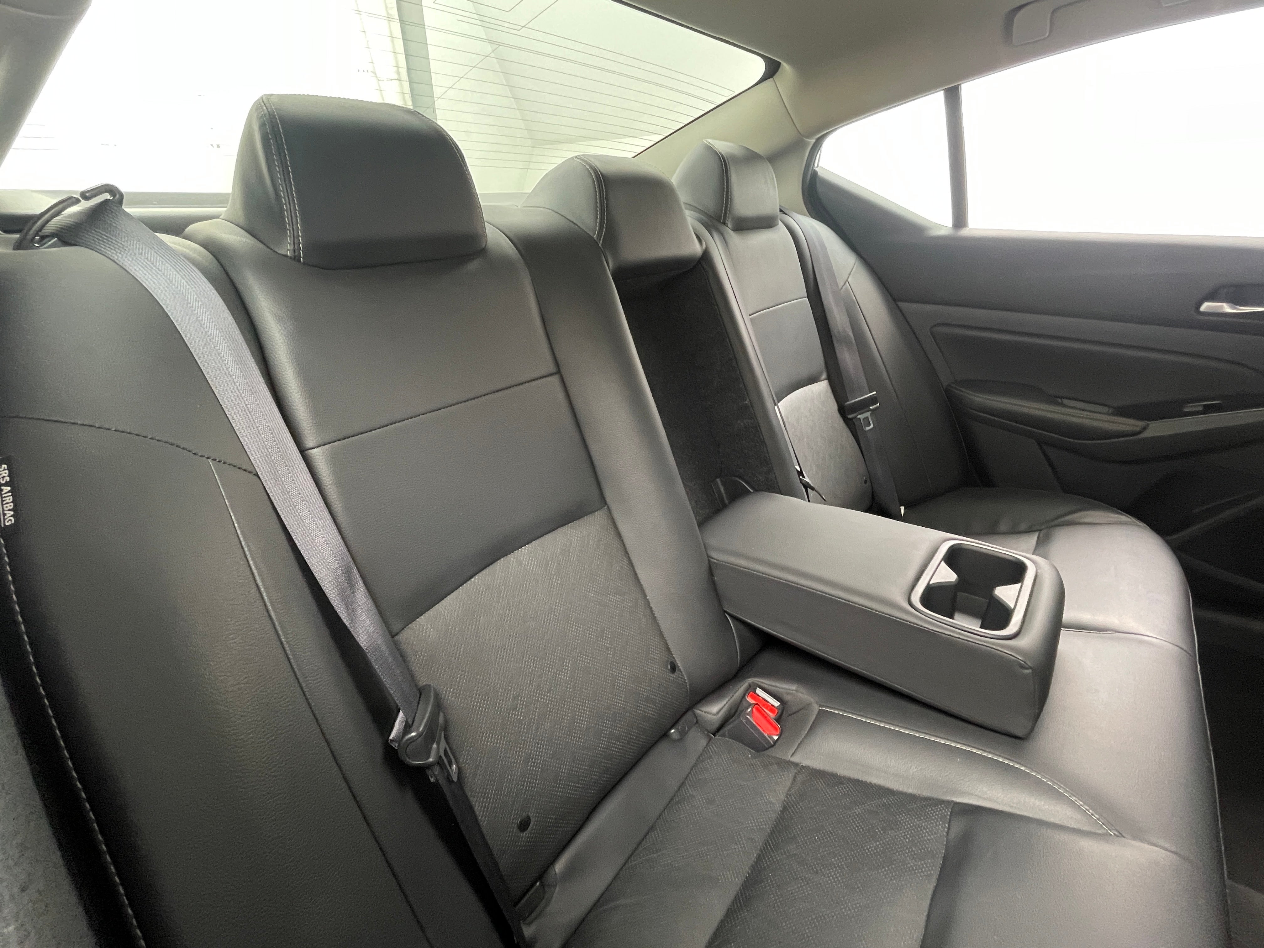 2023 Nissan Altima SL 5