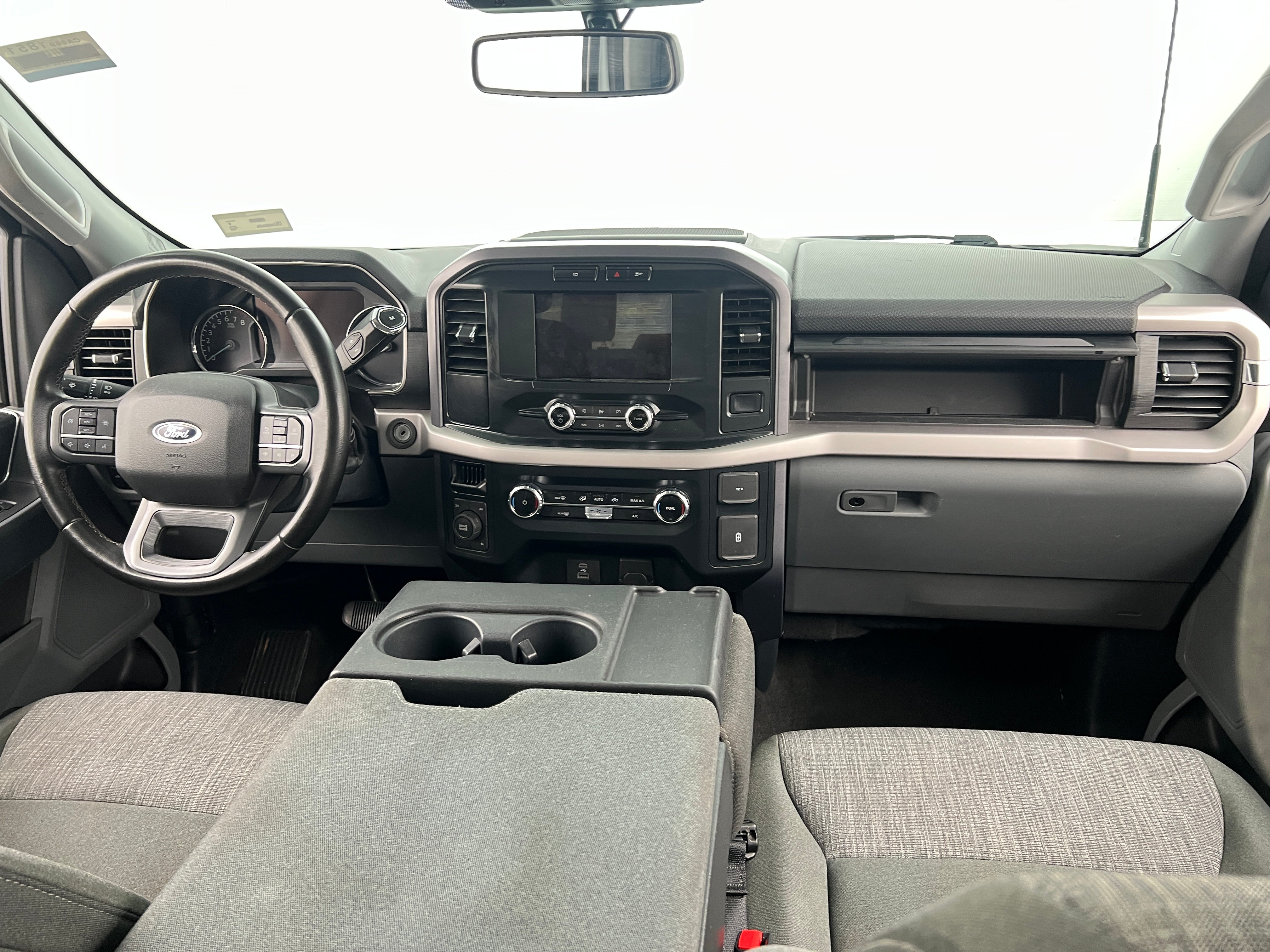 2023 Ford Econoline E-150 3