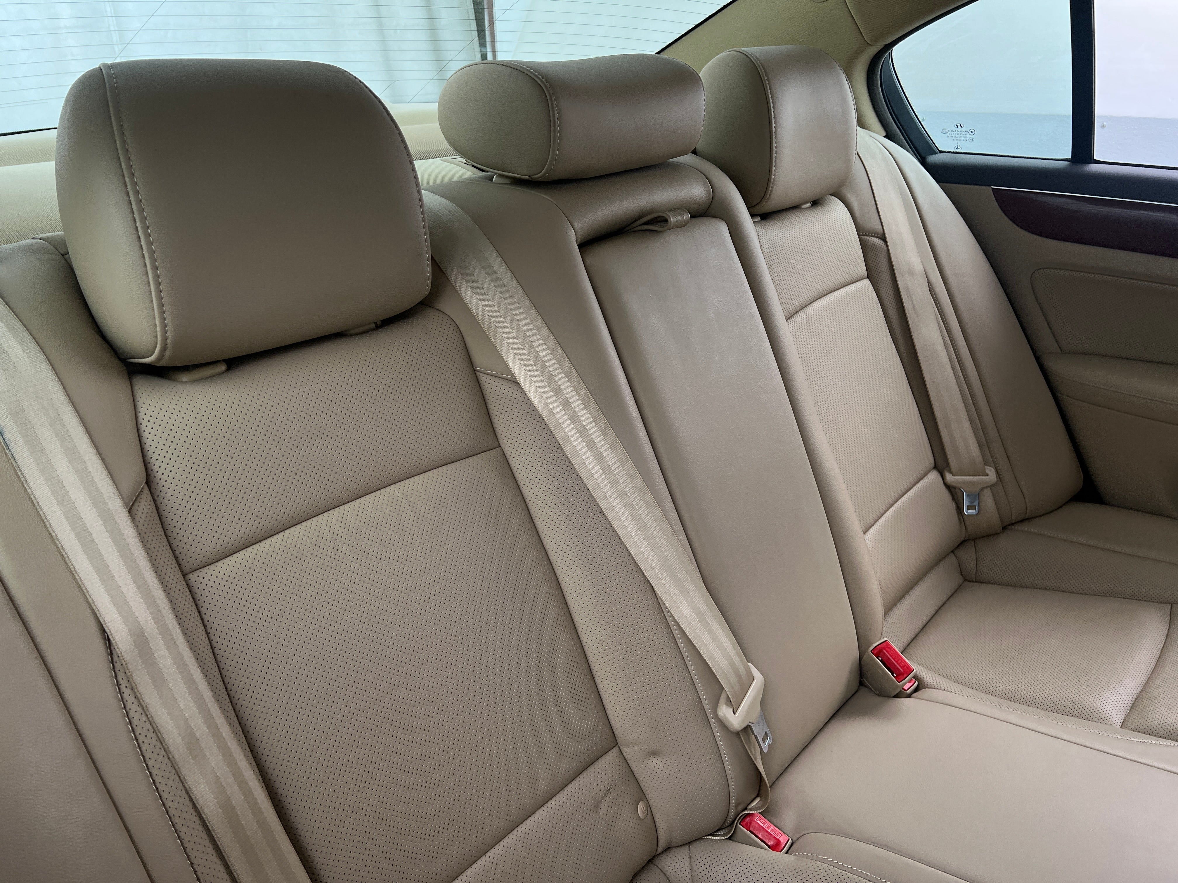 2012 Hyundai Genesis 3.8 5