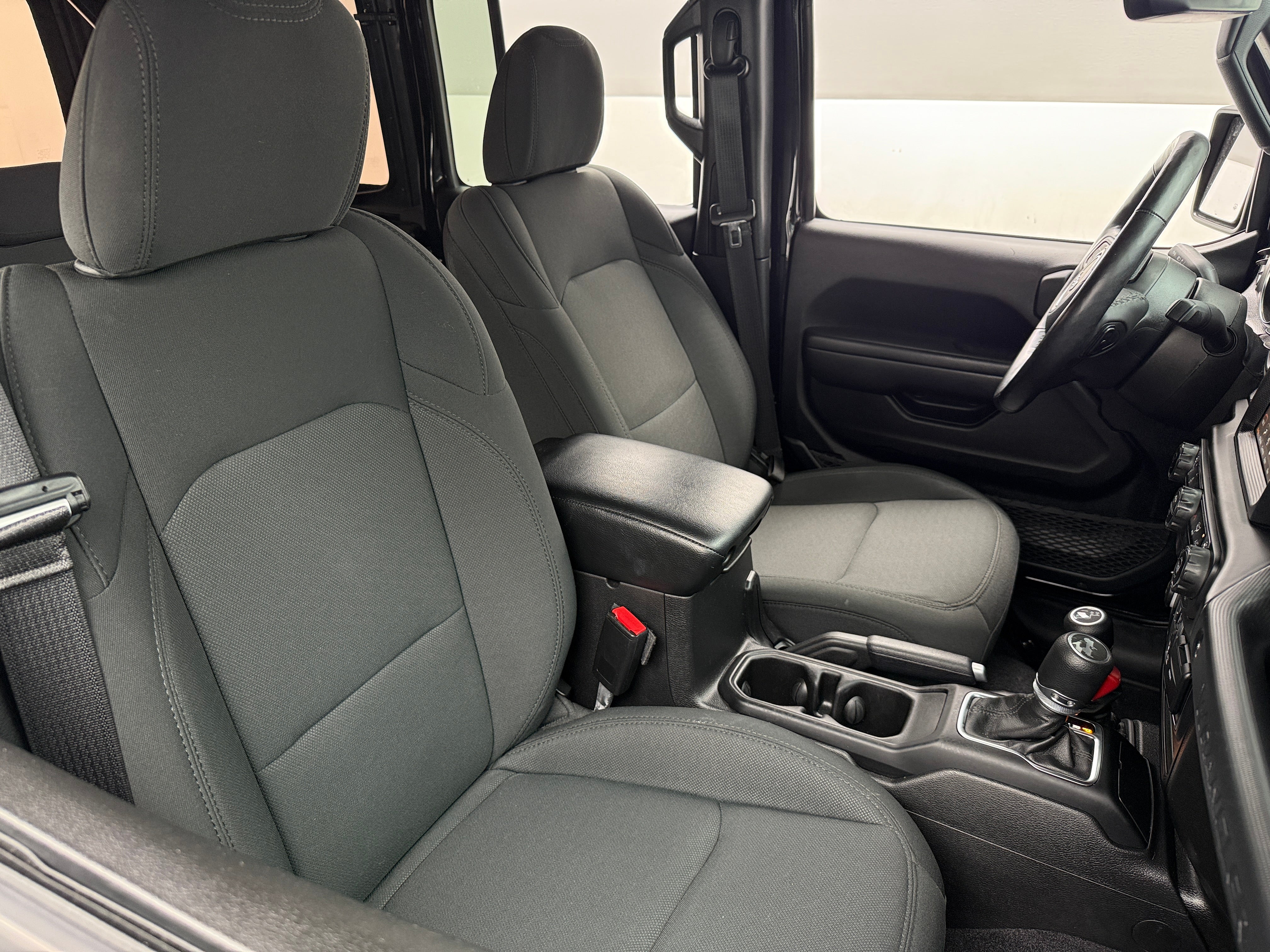 2021 Jeep Wrangler Unlimited Willys 2