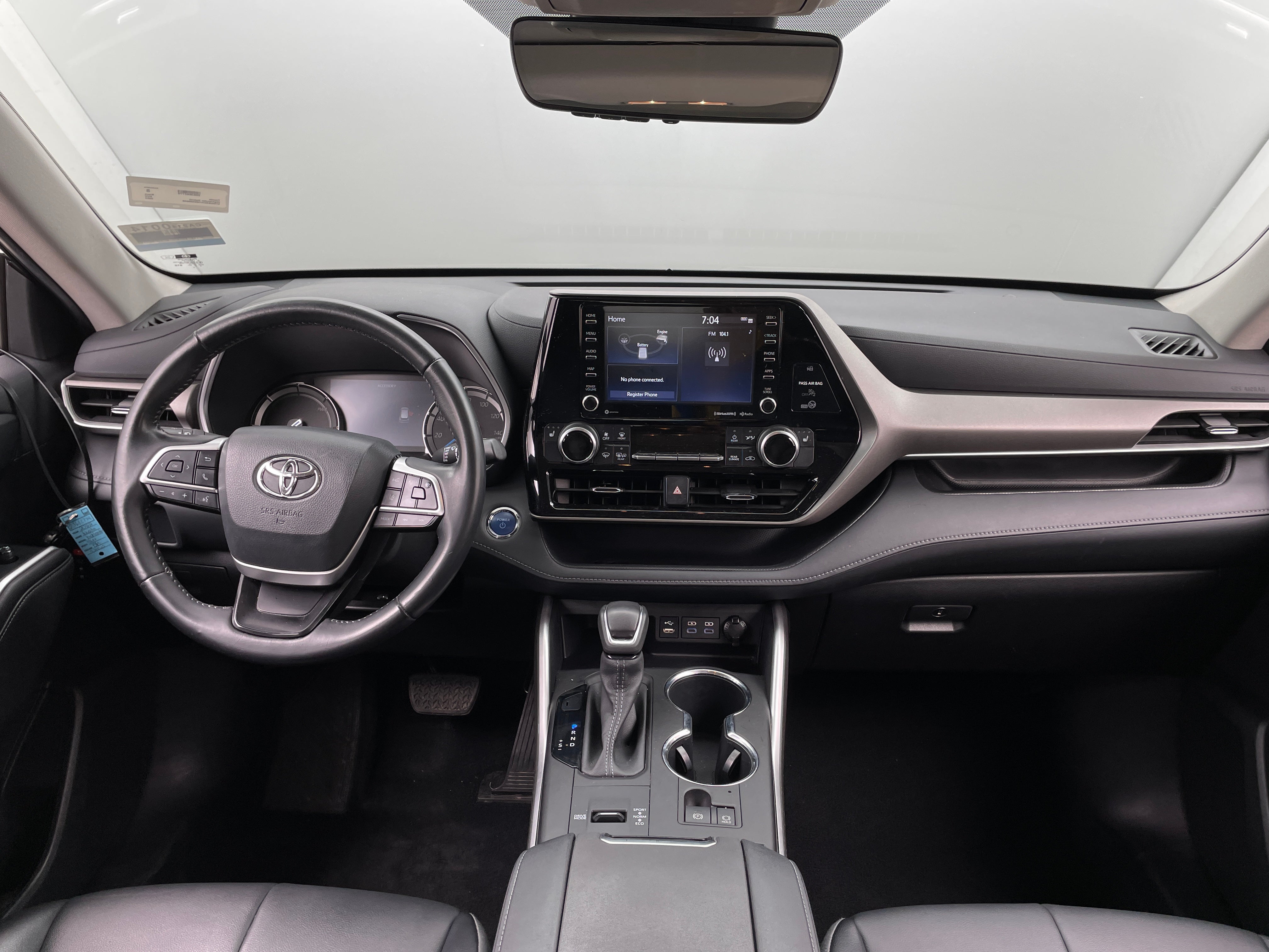 2022 Toyota Highlander XLE 2
