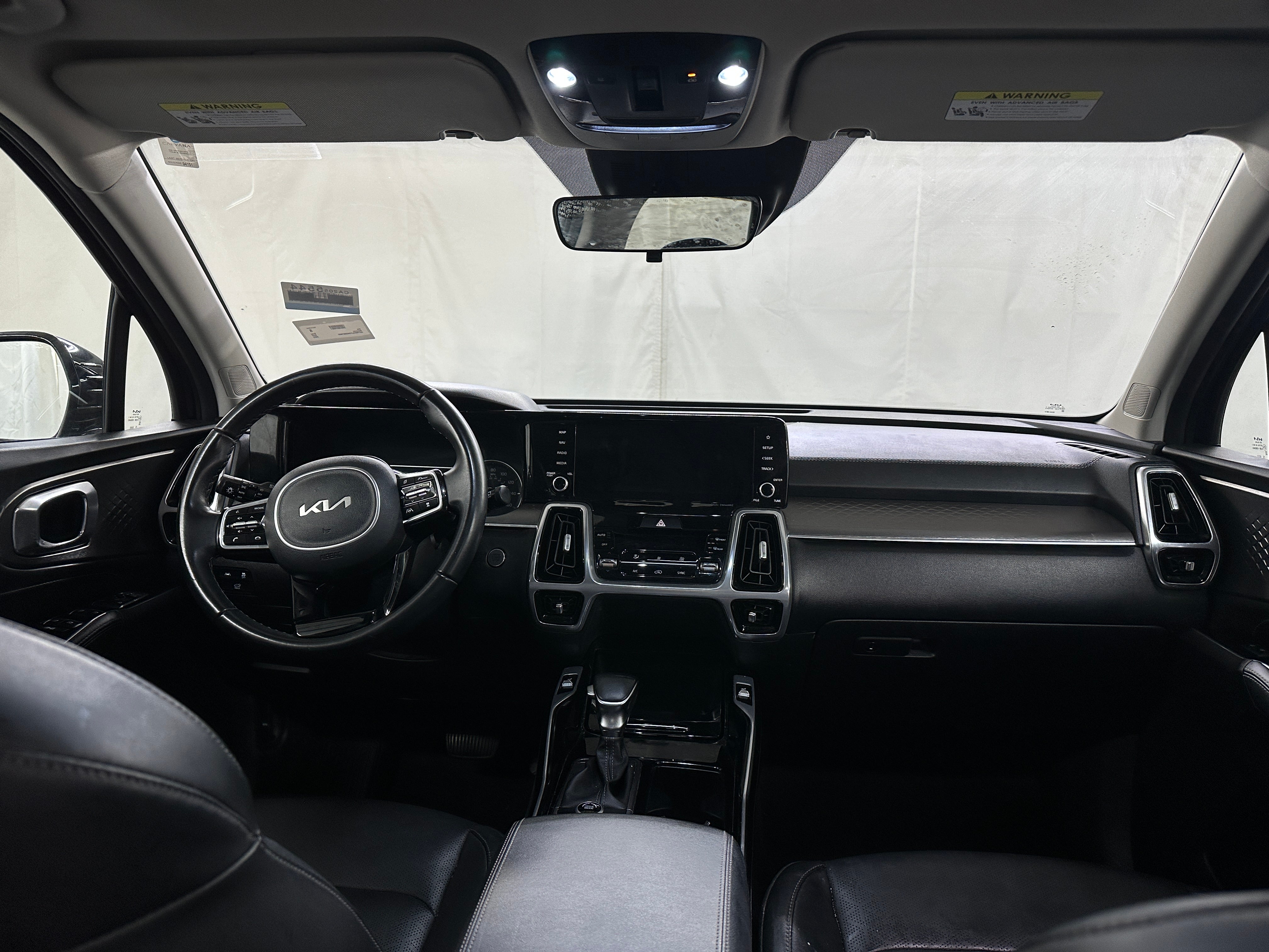 2022 Kia Sorento SX 2