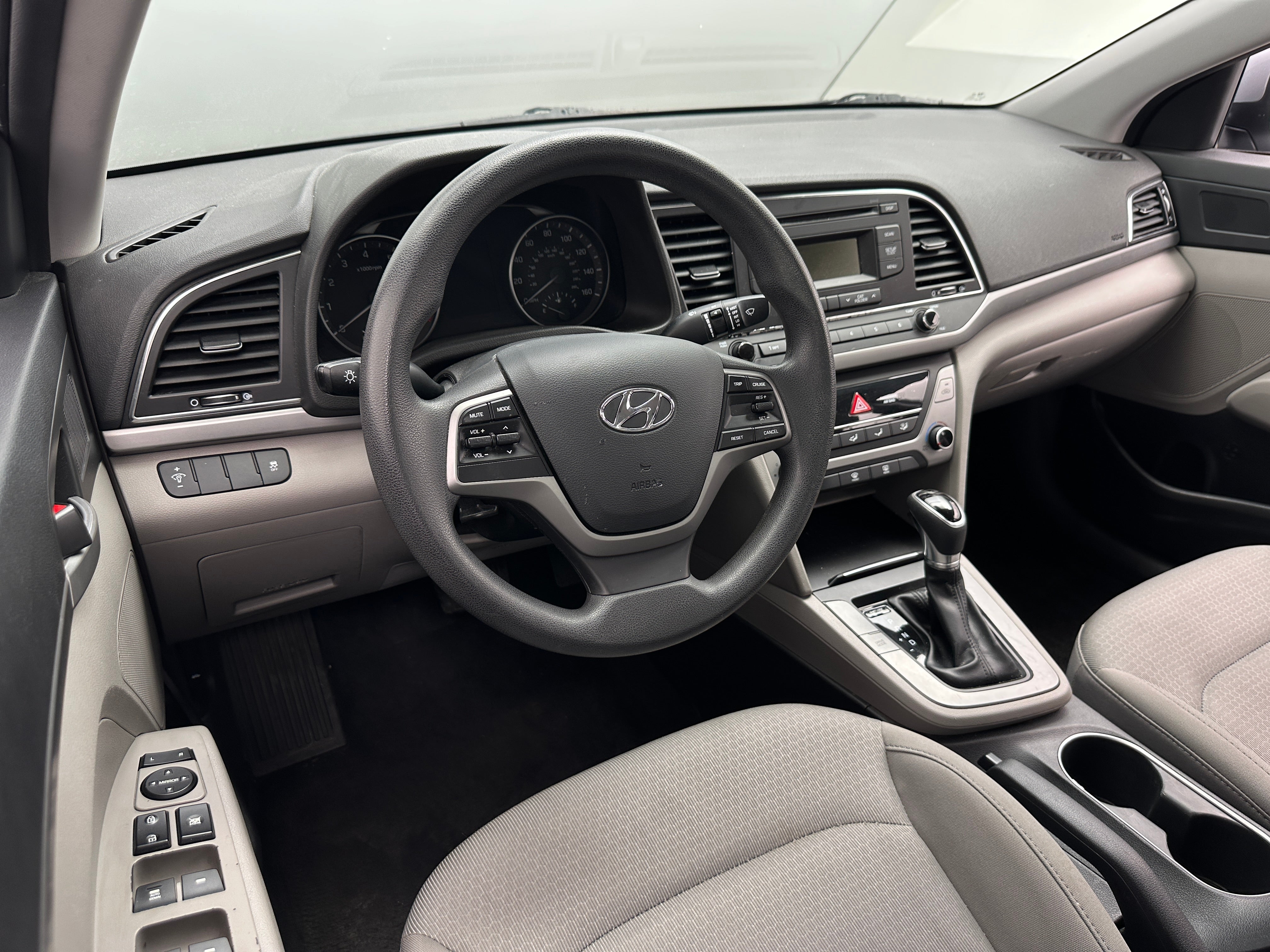 2017 Hyundai Elantra SE 3