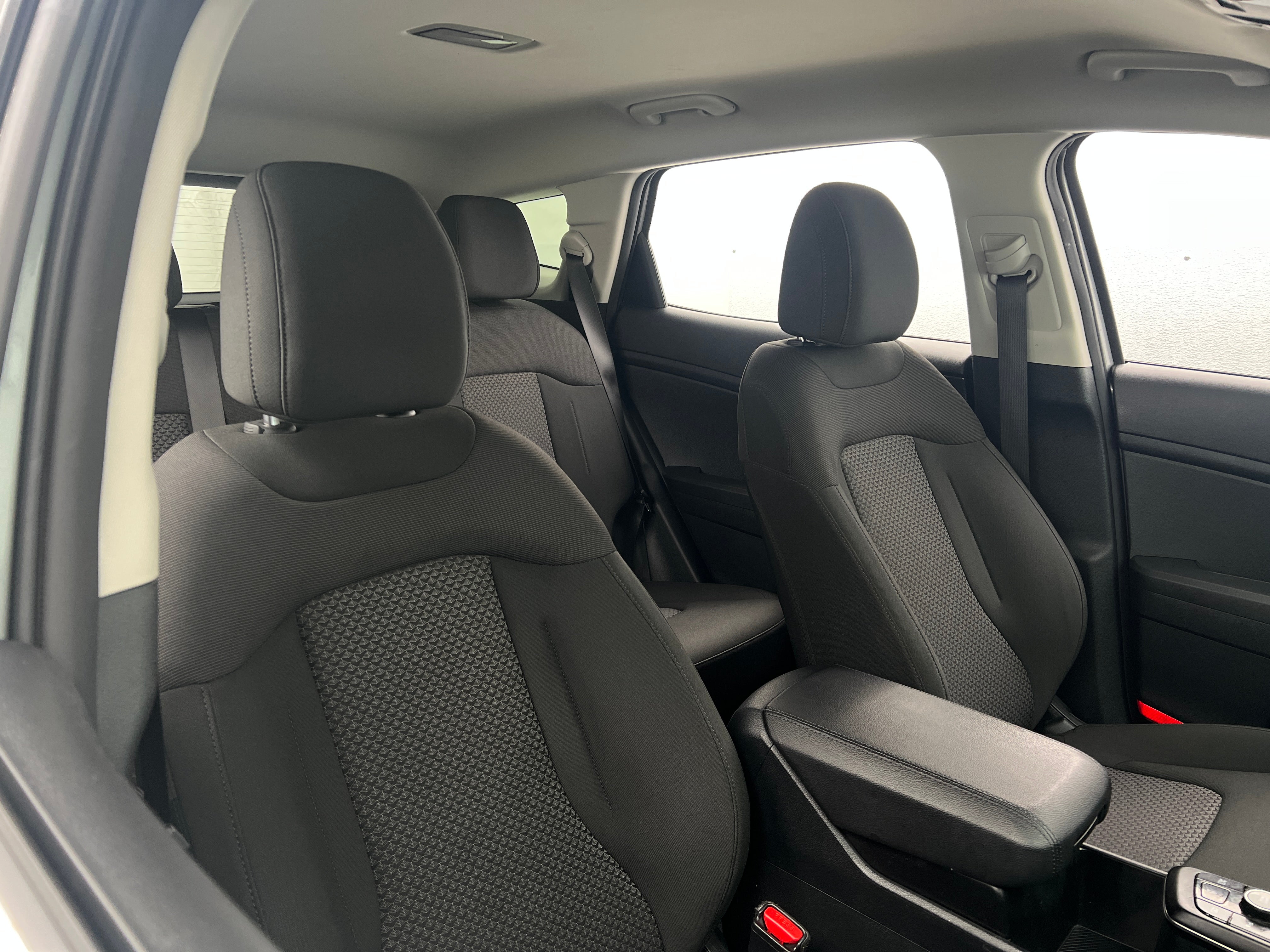 2024 Kia Sportage LX 2
