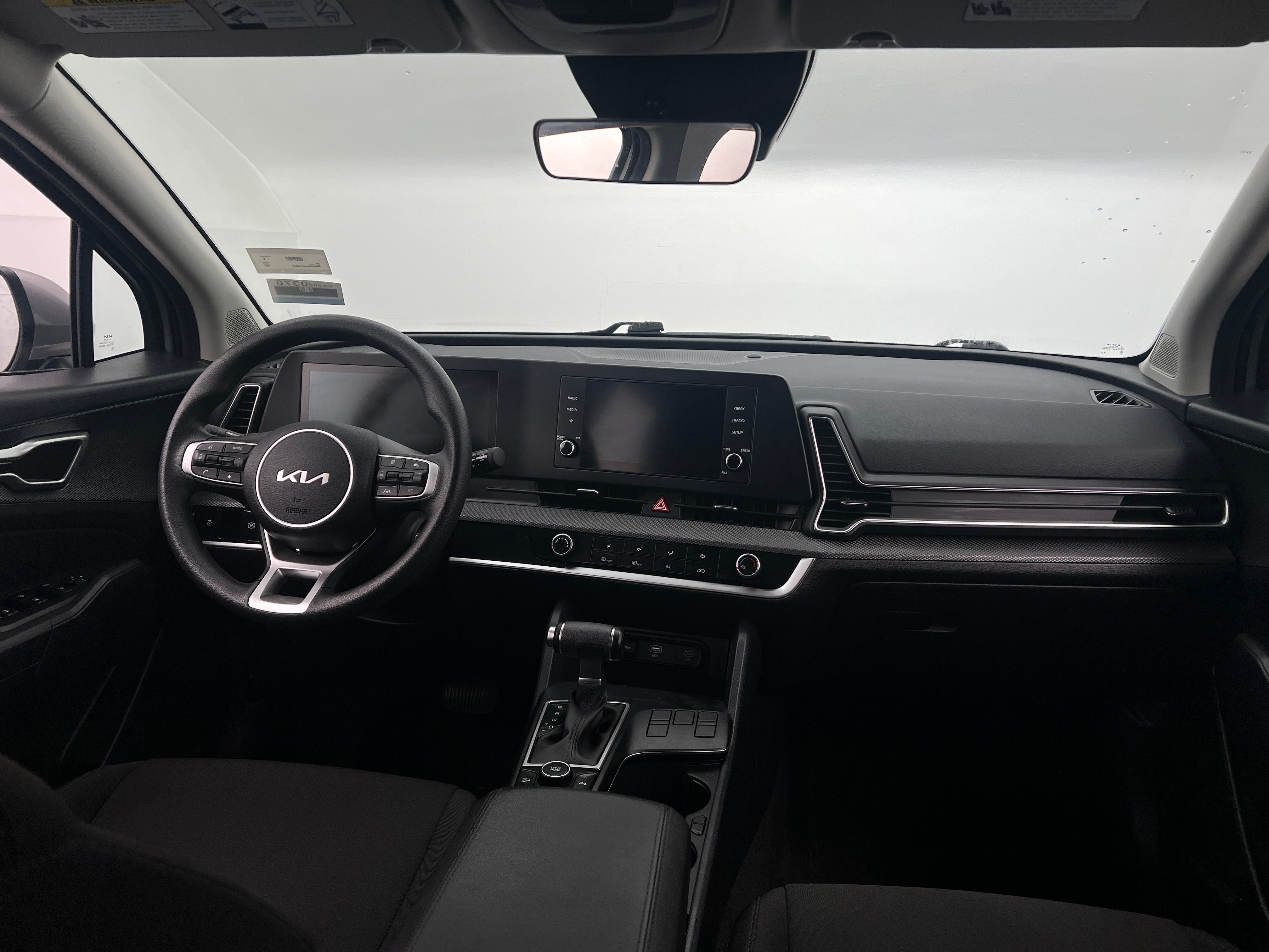 2024 Kia Sportage LX 3