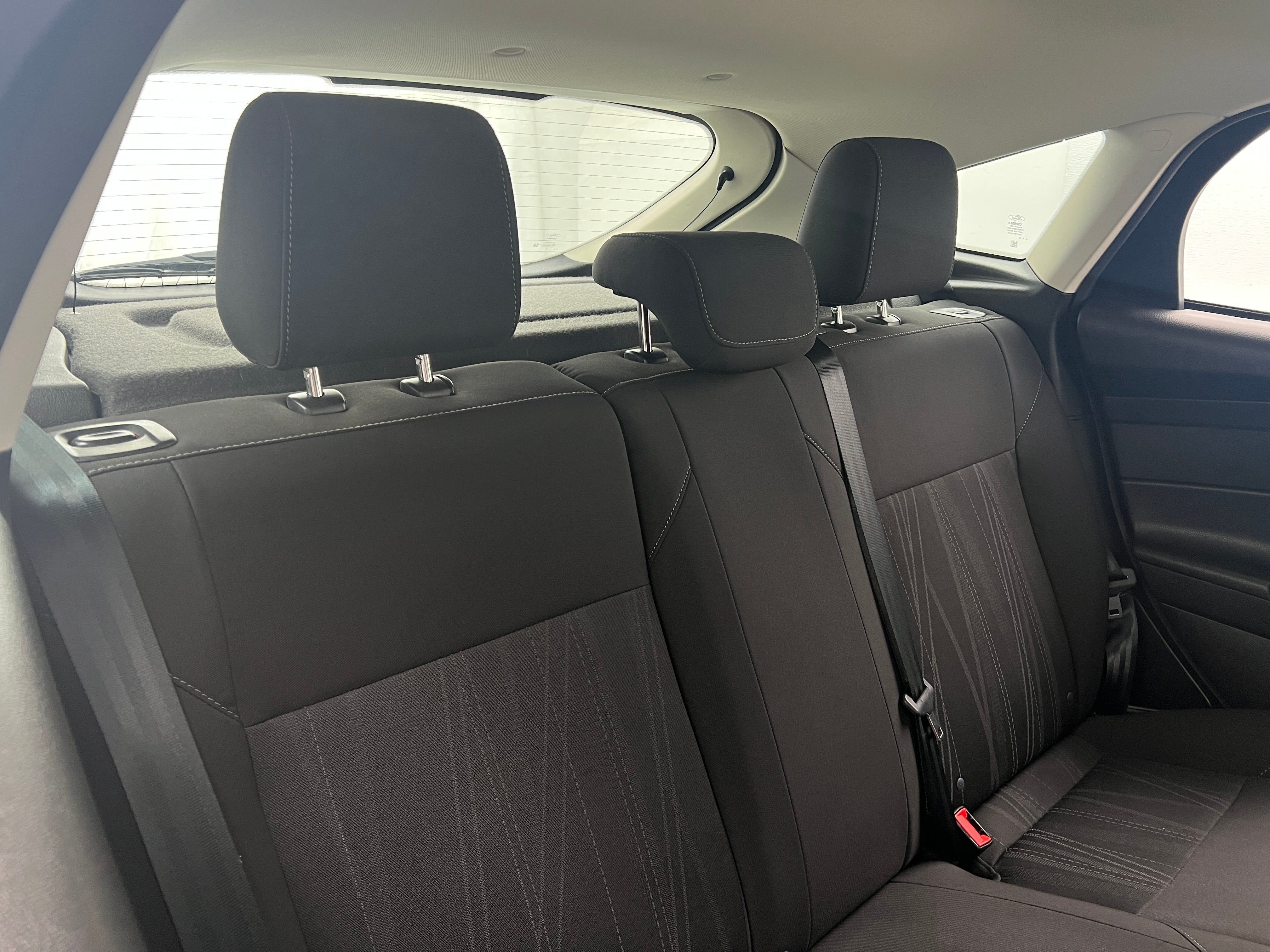 2016 Ford Focus SE 6