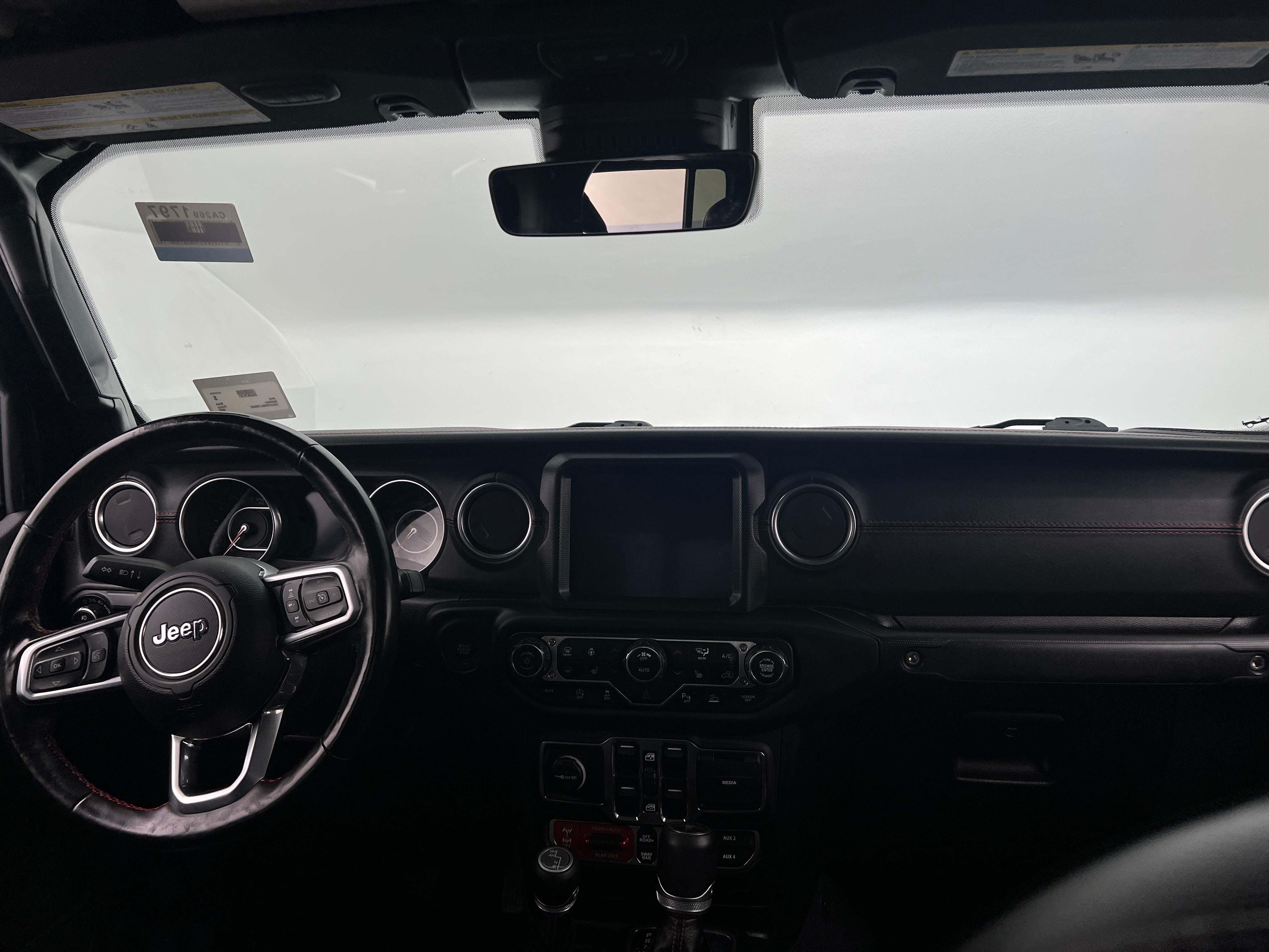2020 Jeep Gladiator  3