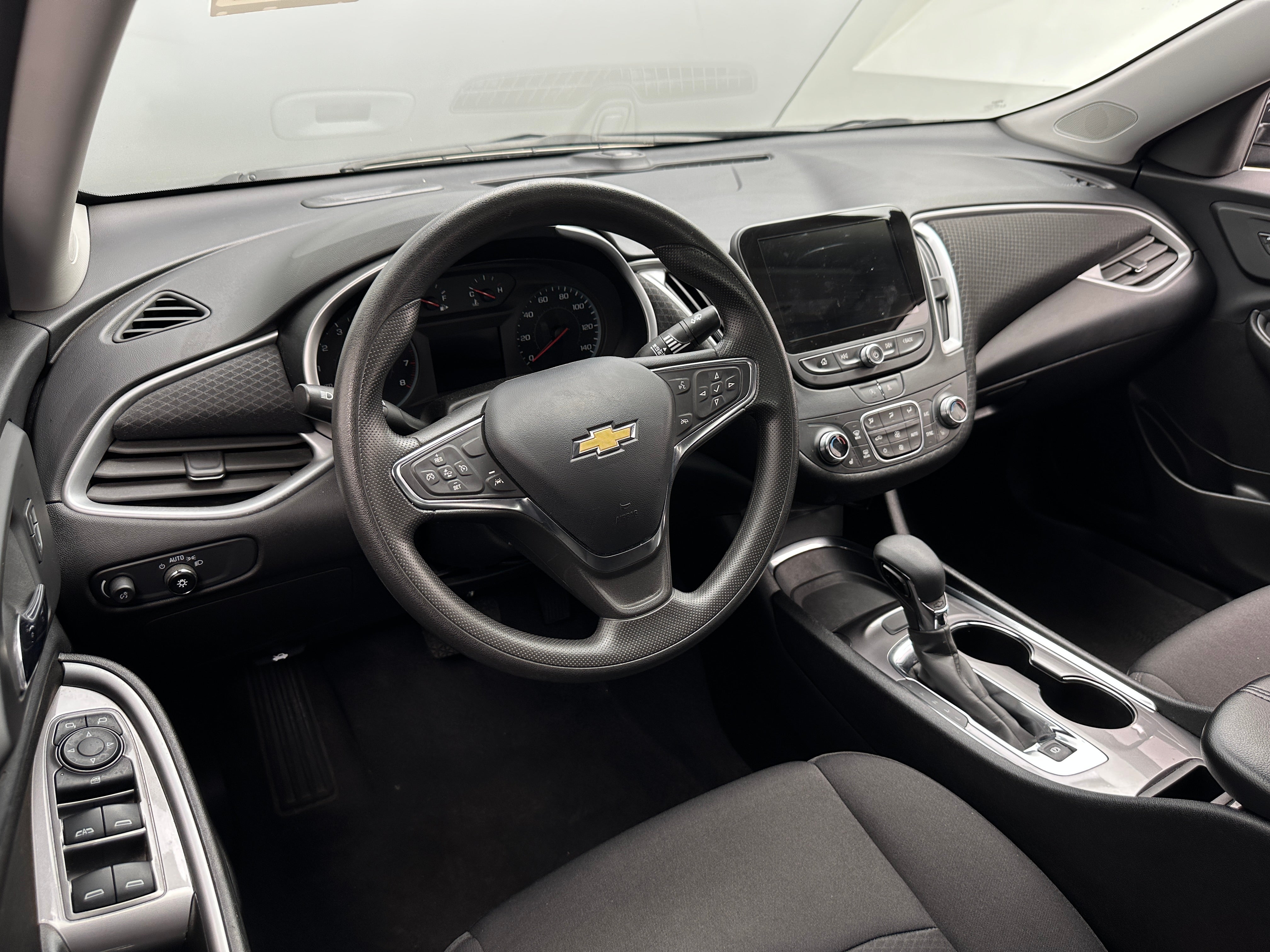 2023 Chevrolet Malibu LT 3