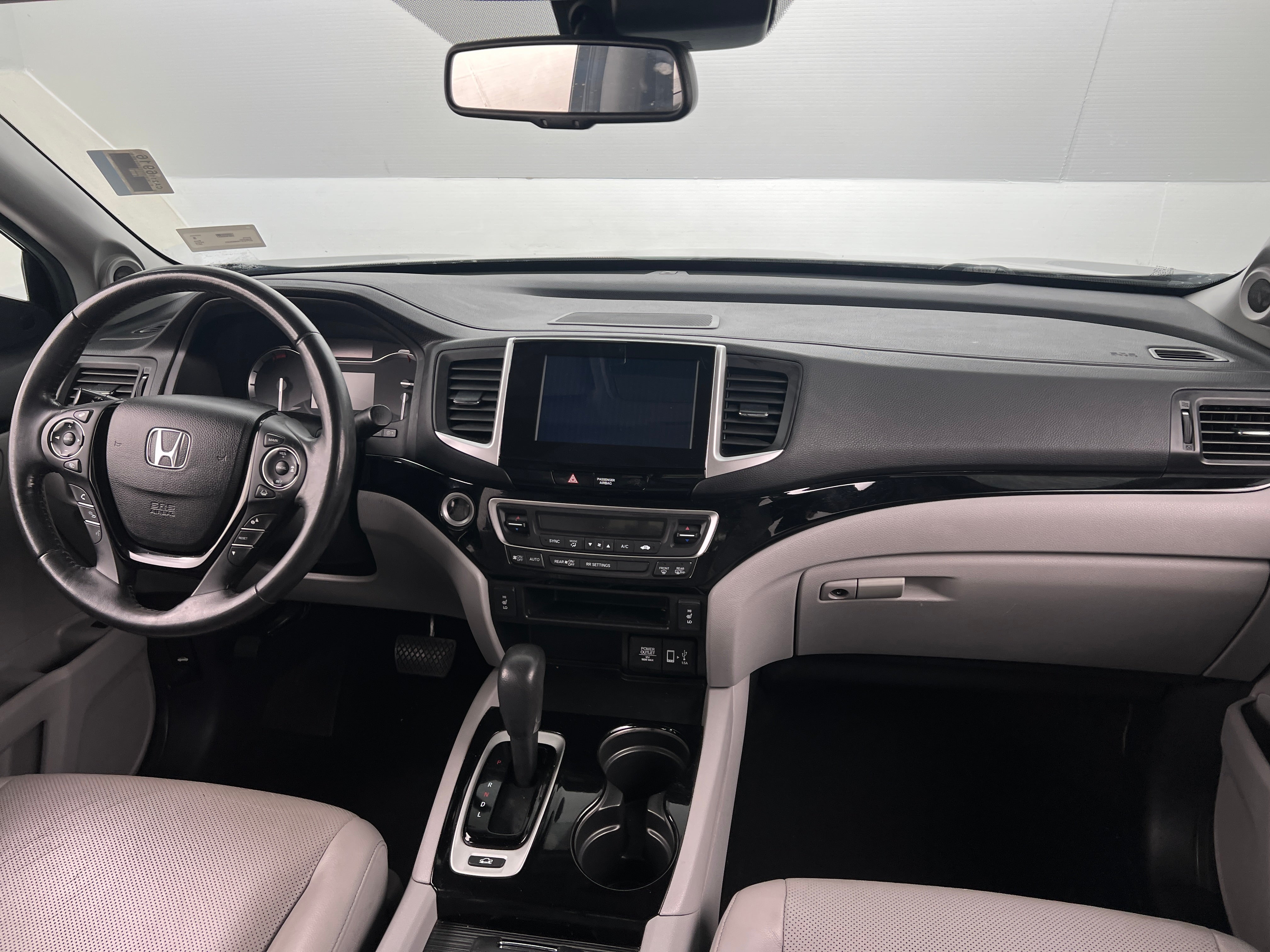 2017 Honda Ridgeline RTL-E 2