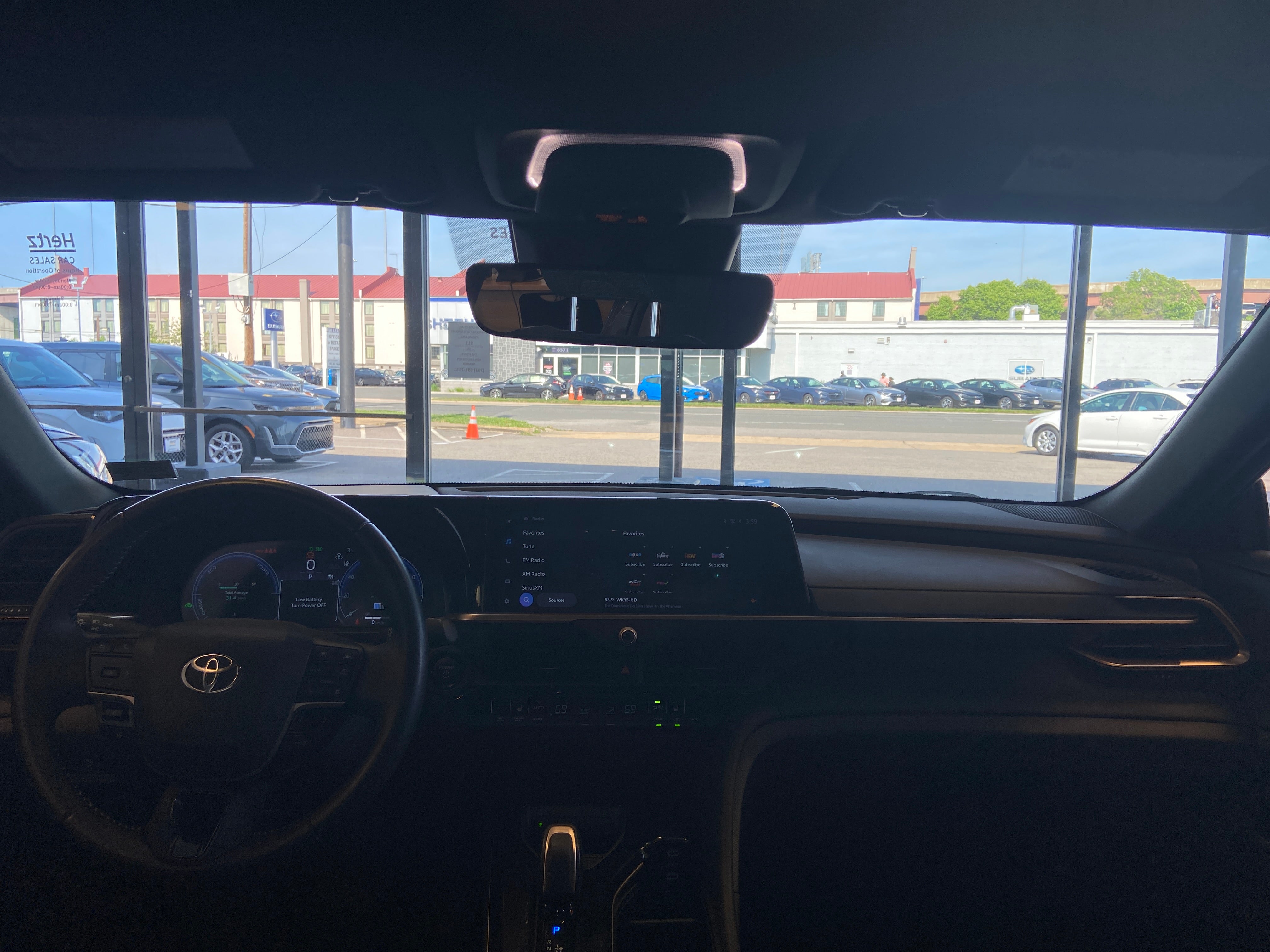 2024 Toyota Crown XLE 3