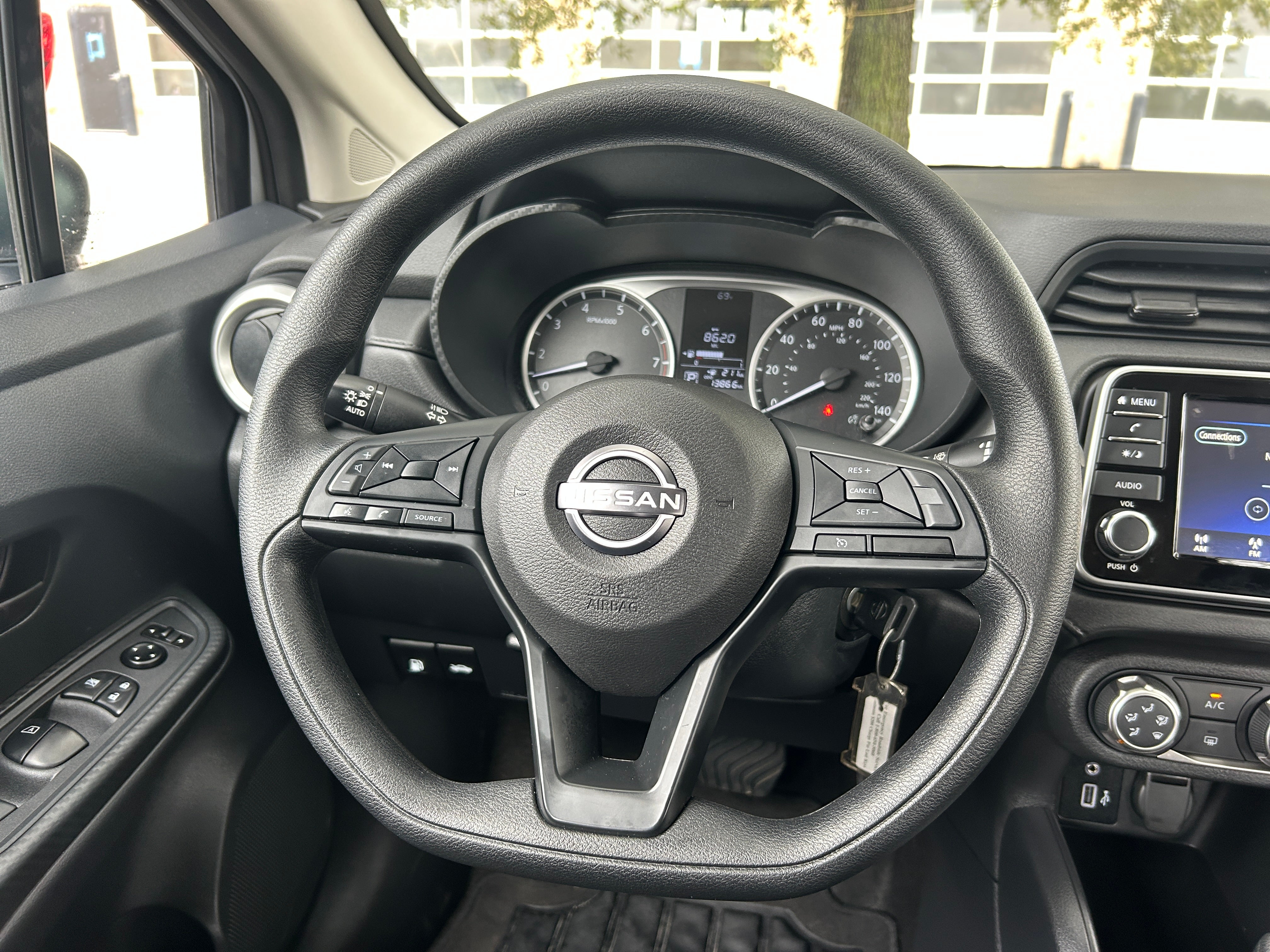 2024 Nissan Versa S 4