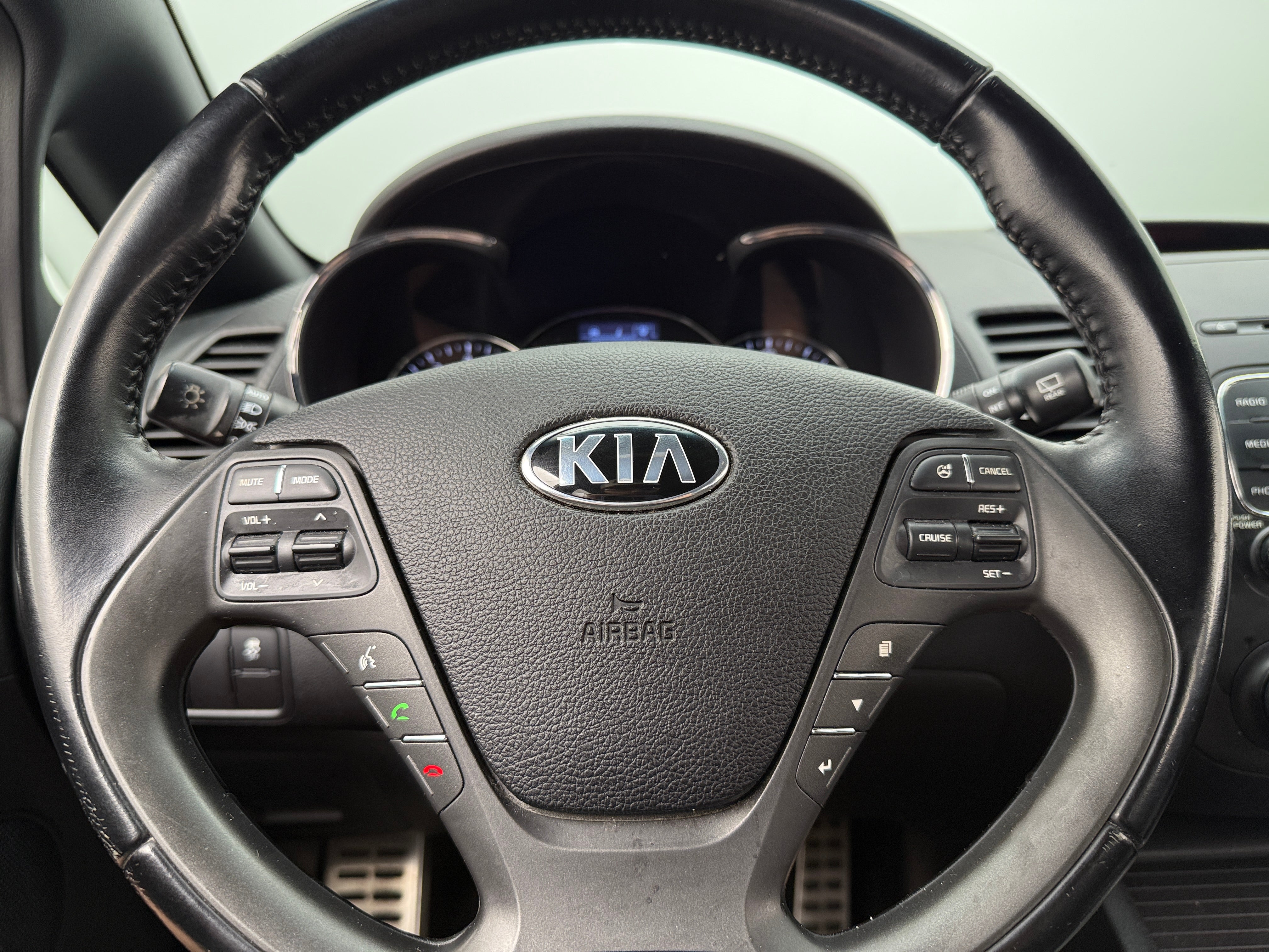 2016 Kia Forte SX 5