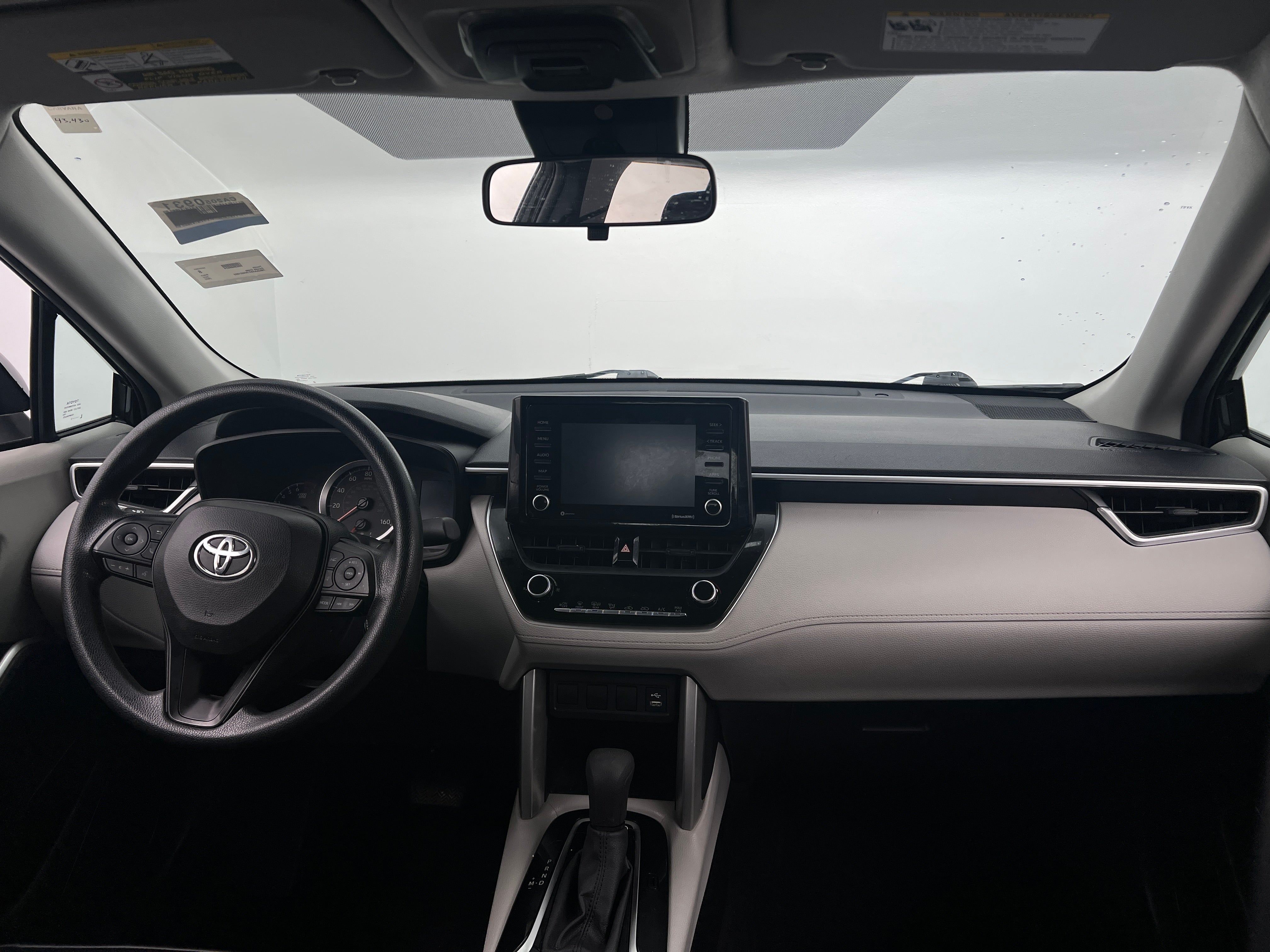 2022 Toyota Corolla Cross L 2
