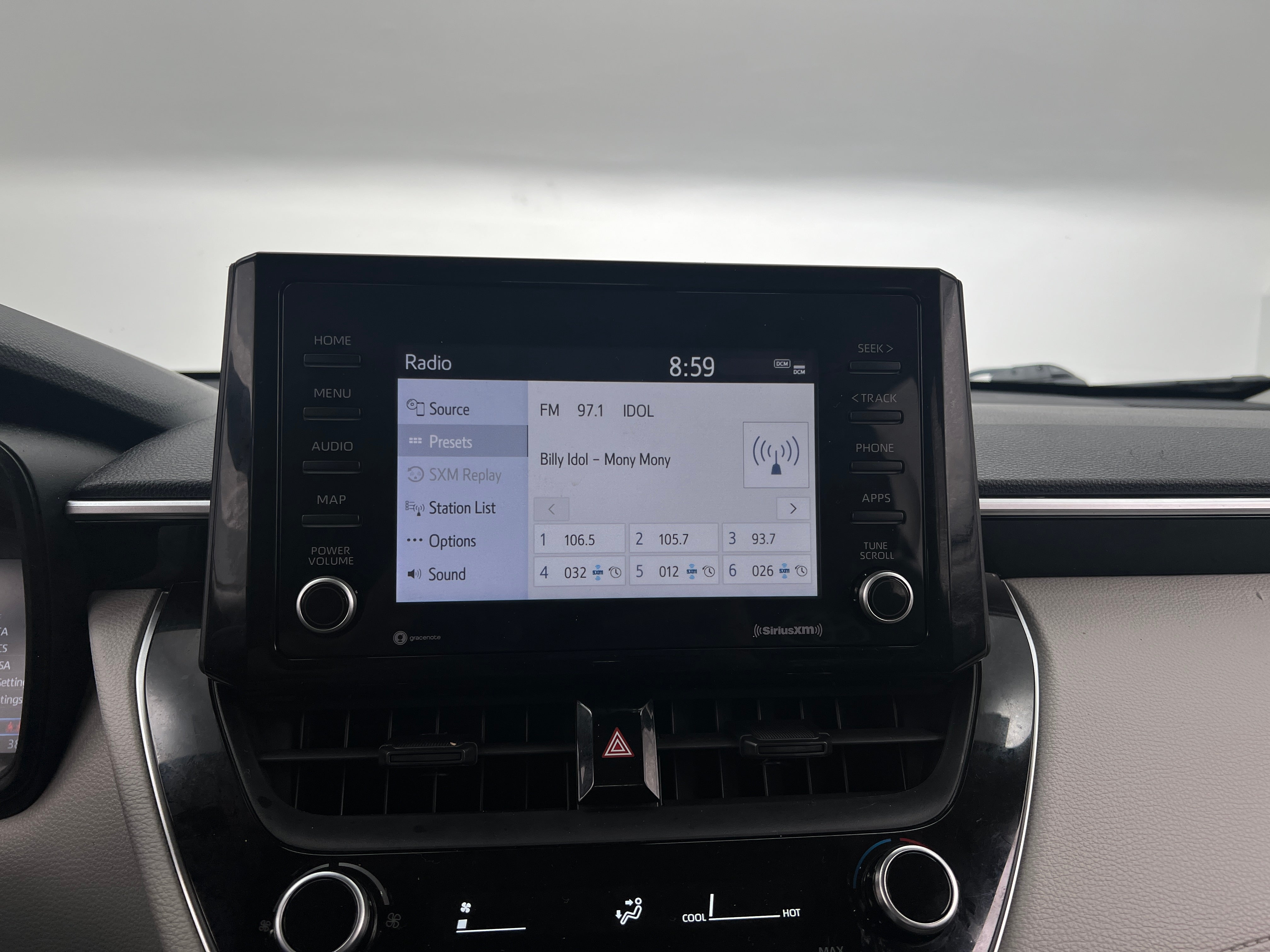 2022 Toyota Corolla Cross L 3
