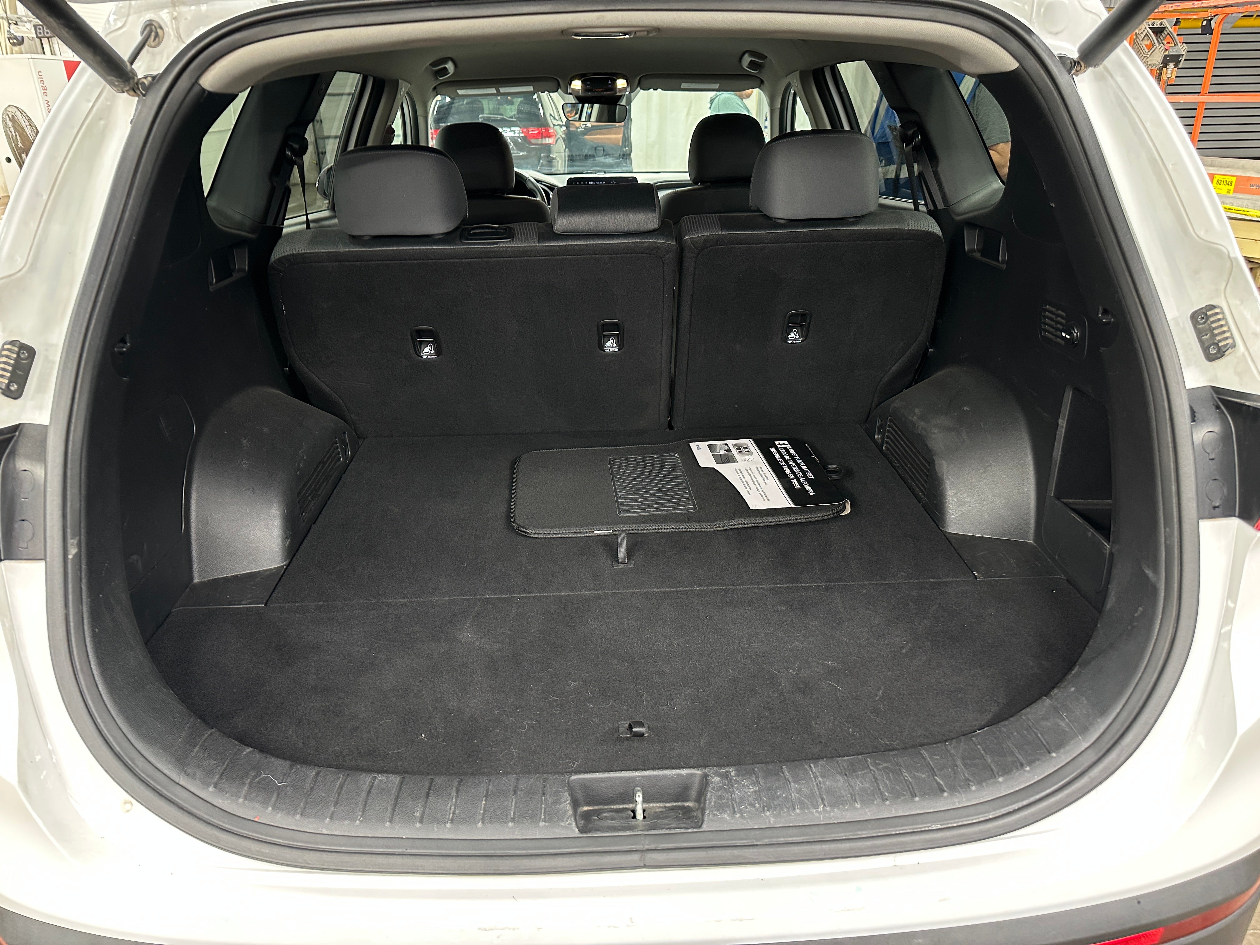 2023 Hyundai Santa Fe SEL 7