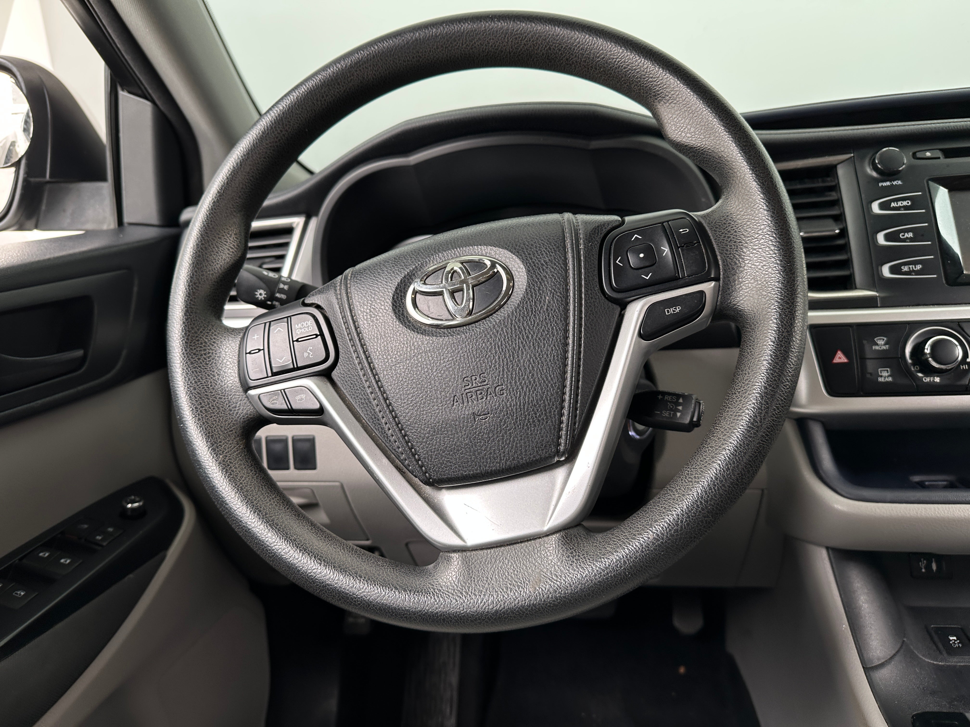 2014 Toyota Highlander LE 5