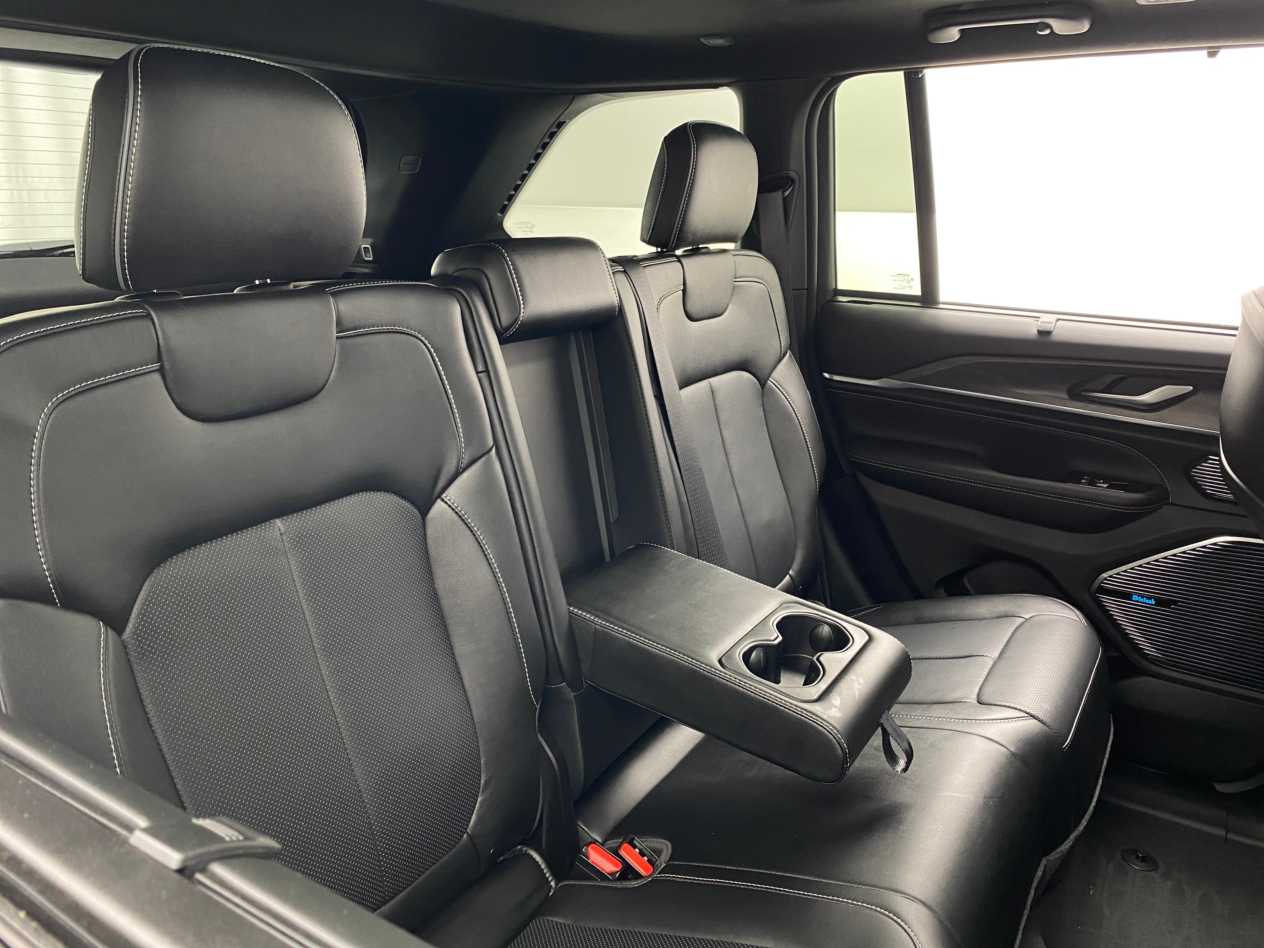 2024 Jeep Grand Cherokee Overland 4xe 5
