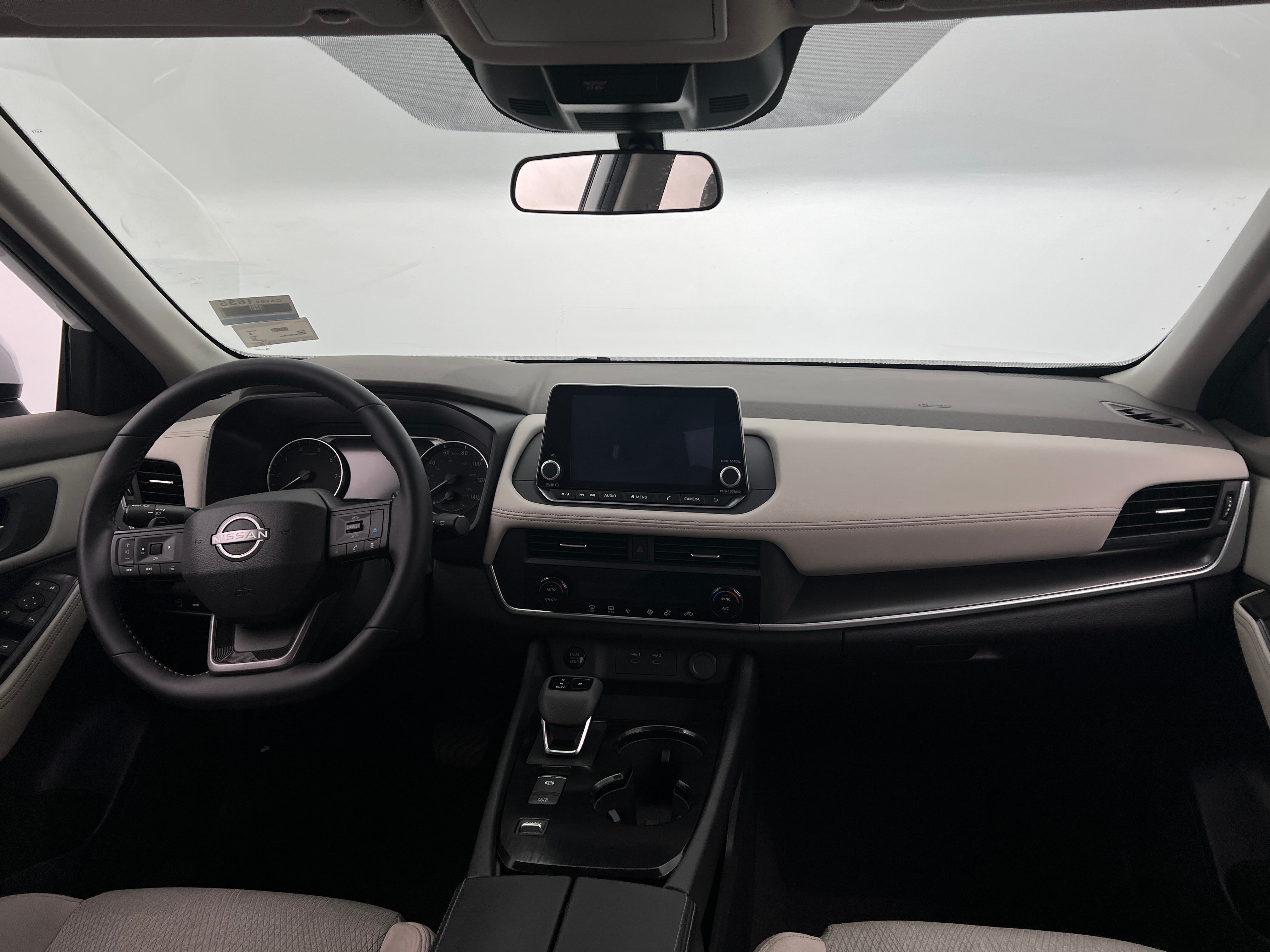 2025 Nissan Rogue SV 3
