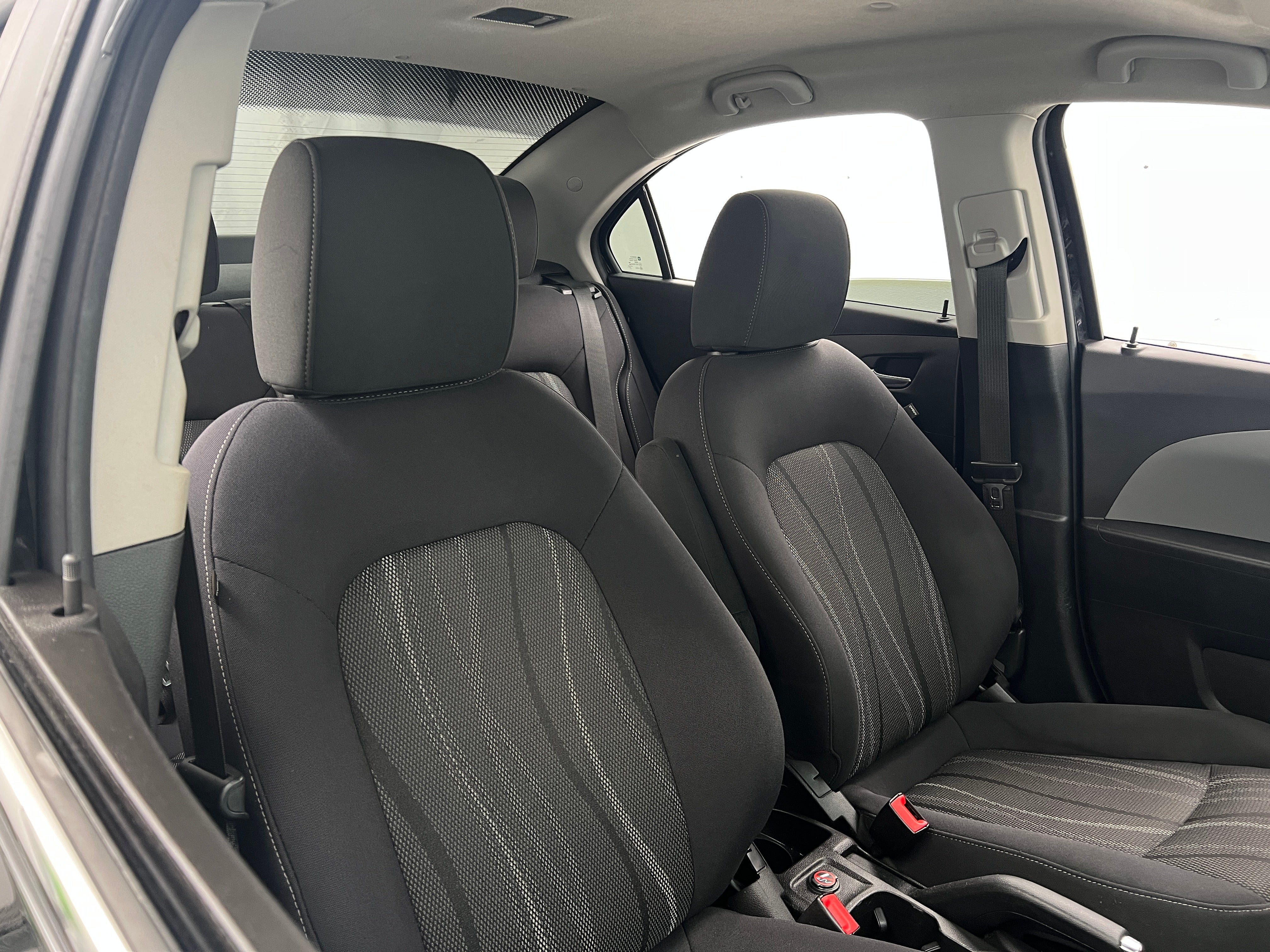 2020 Chevrolet Sonic LT 2