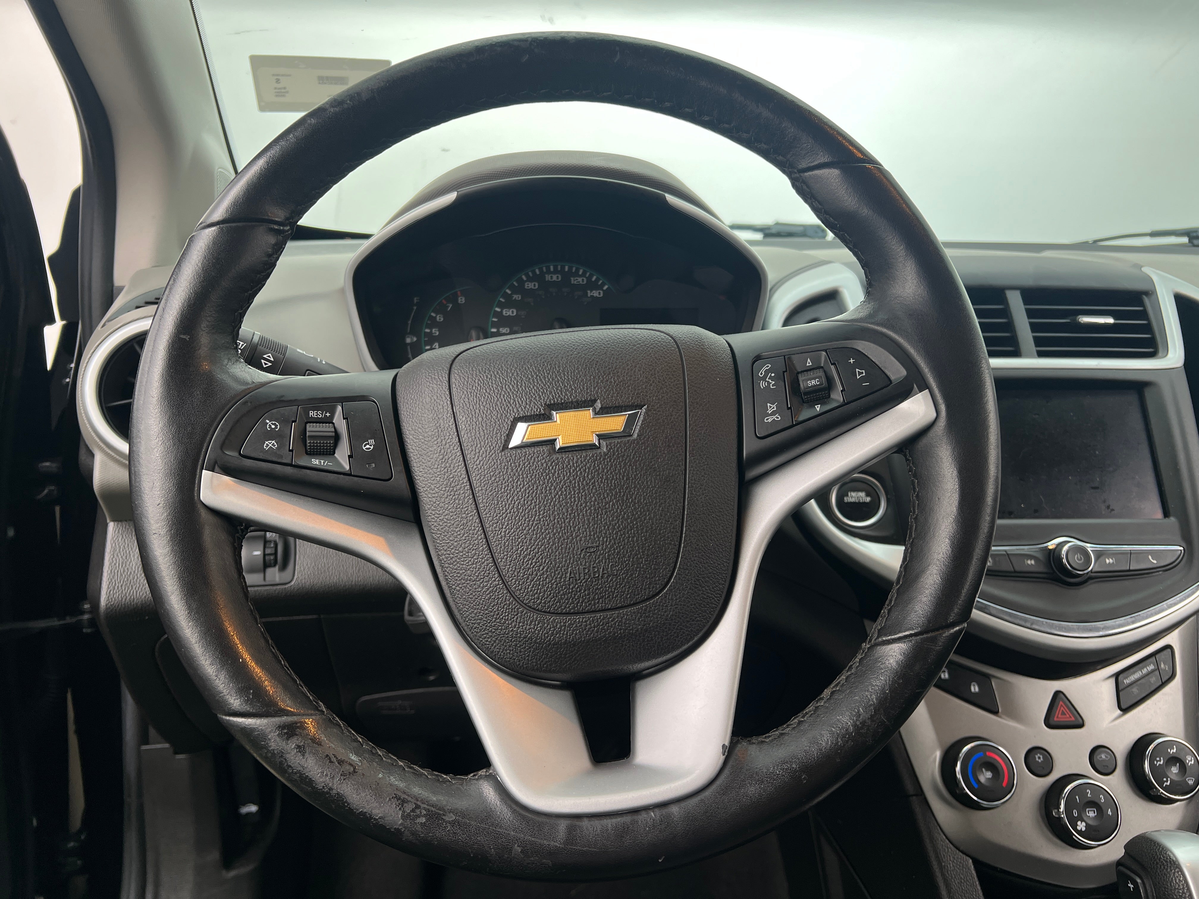 2020 Chevrolet Sonic LT 5