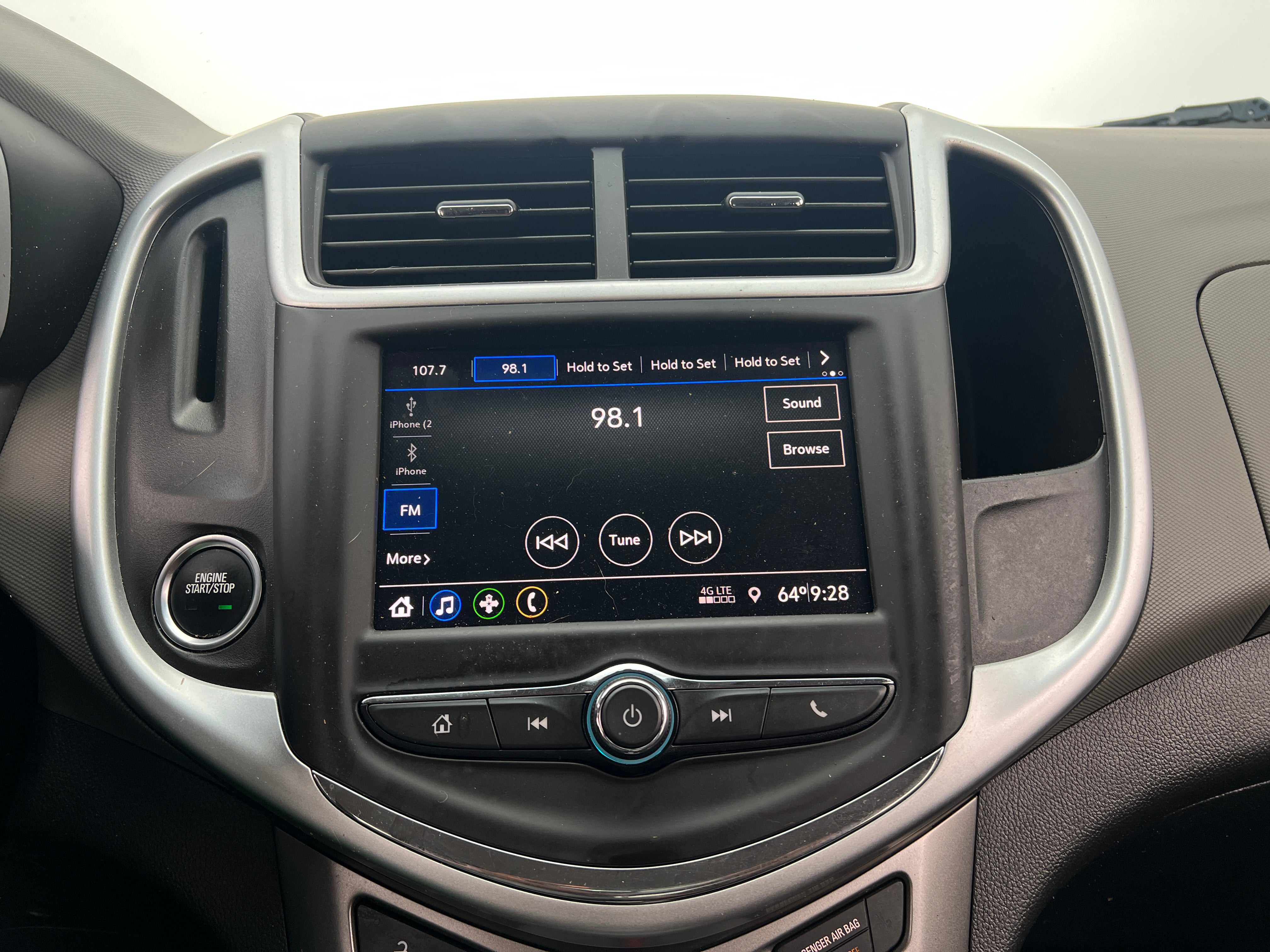 2020 Chevrolet Sonic LT 4