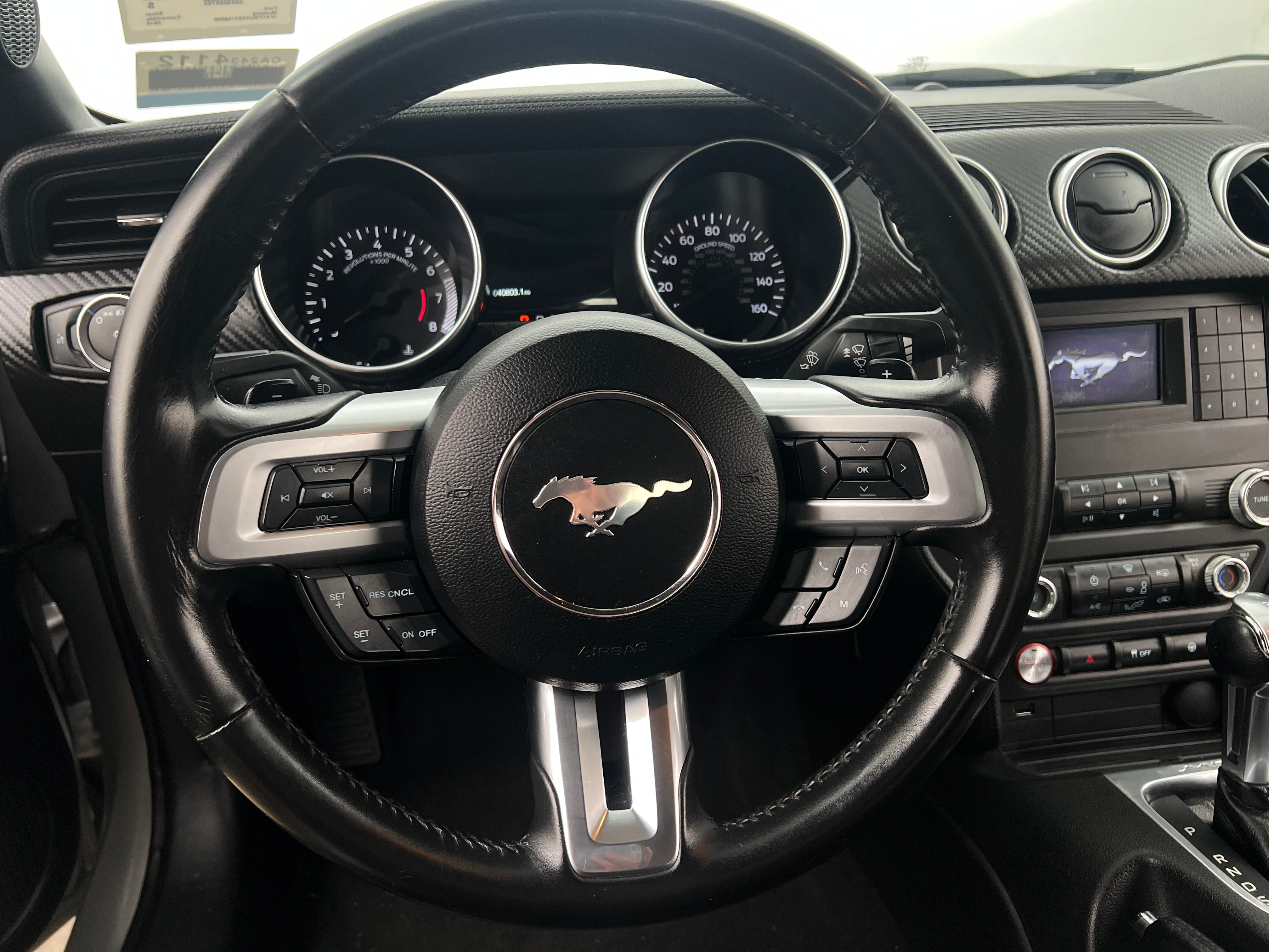 2019 Ford Mustang  4