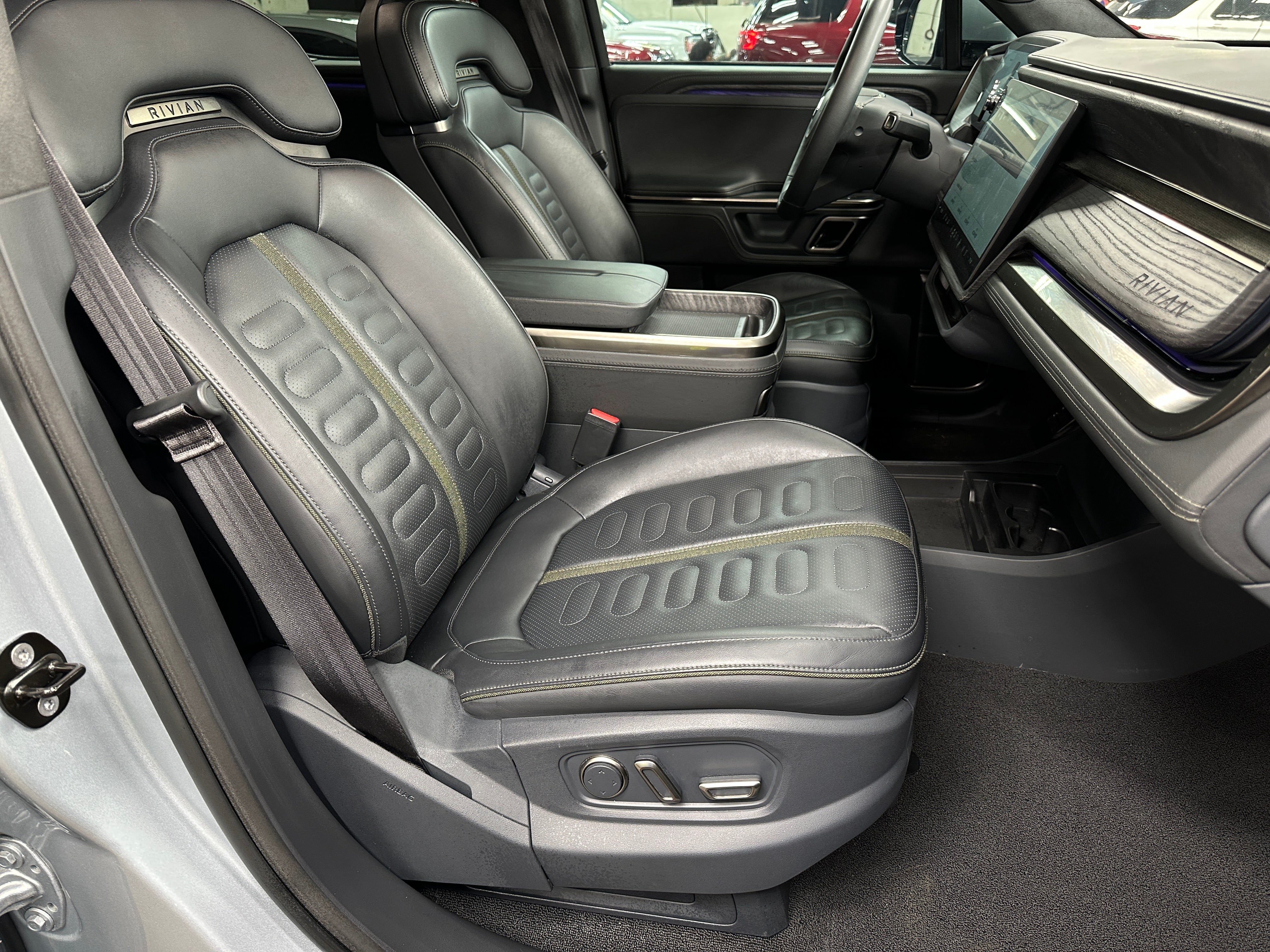 2022 Rivian R1T Launch Edition 2