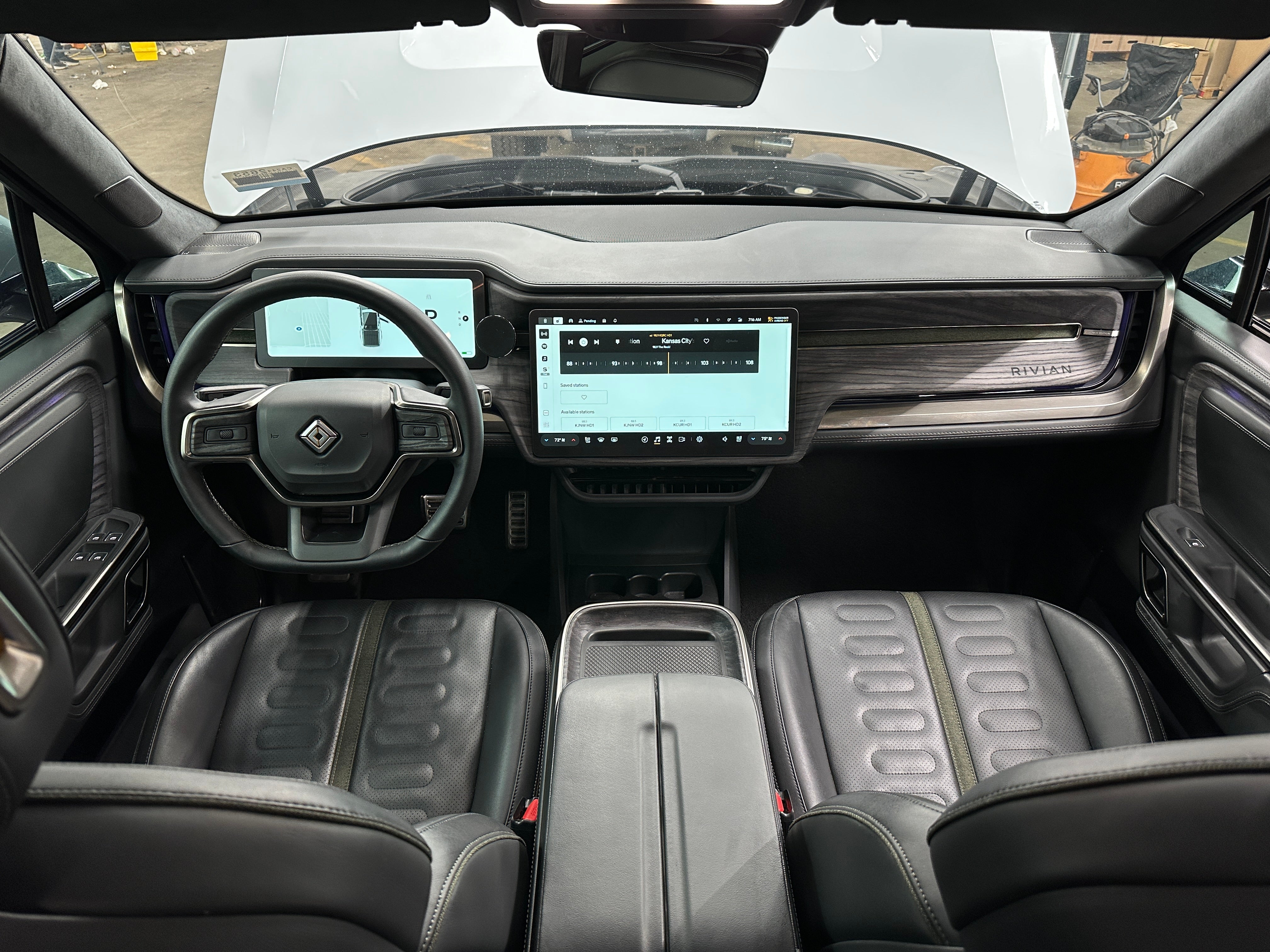 2022 Rivian R1T Launch Edition 3