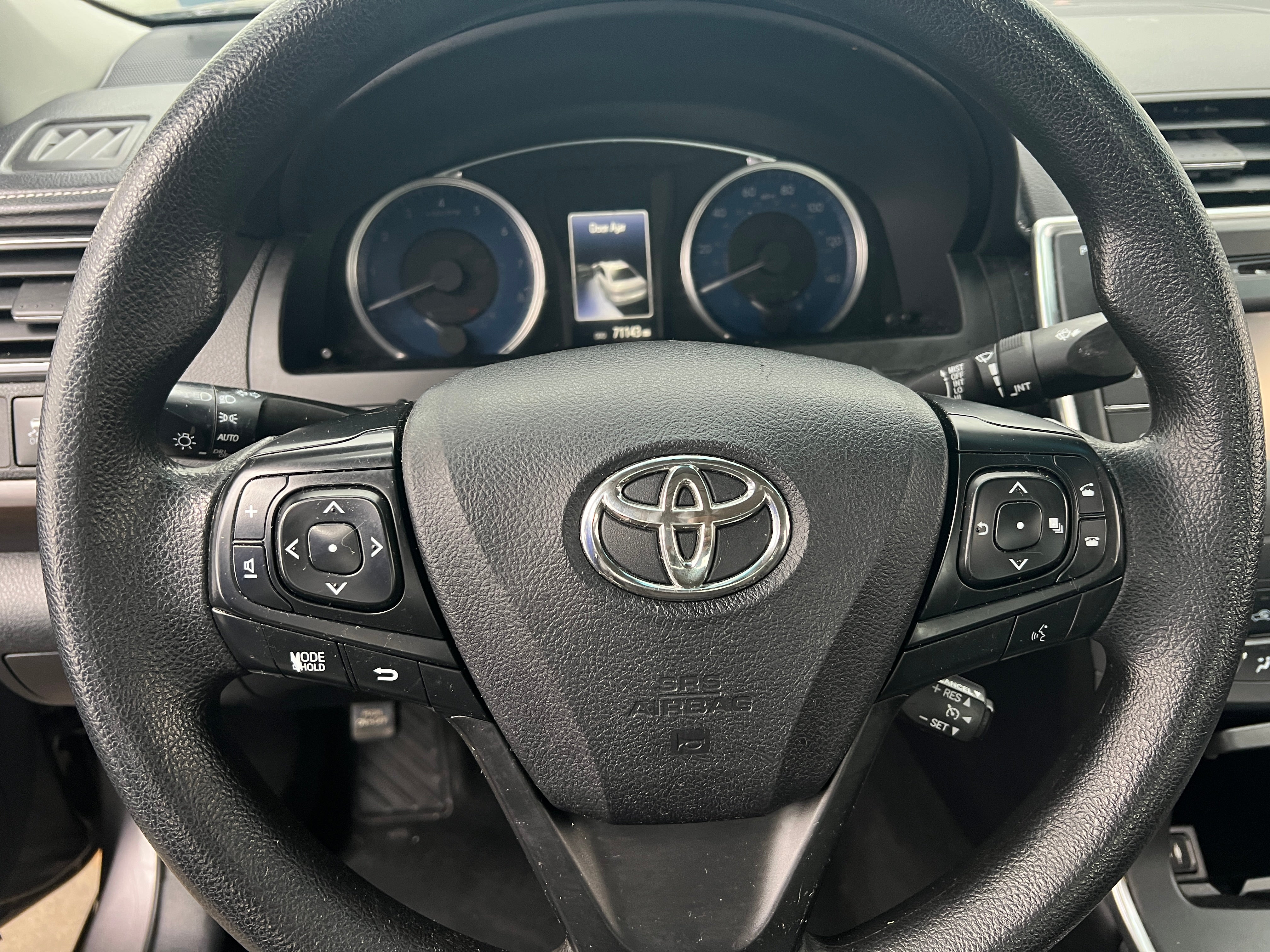 2016 Toyota Camry LE 5