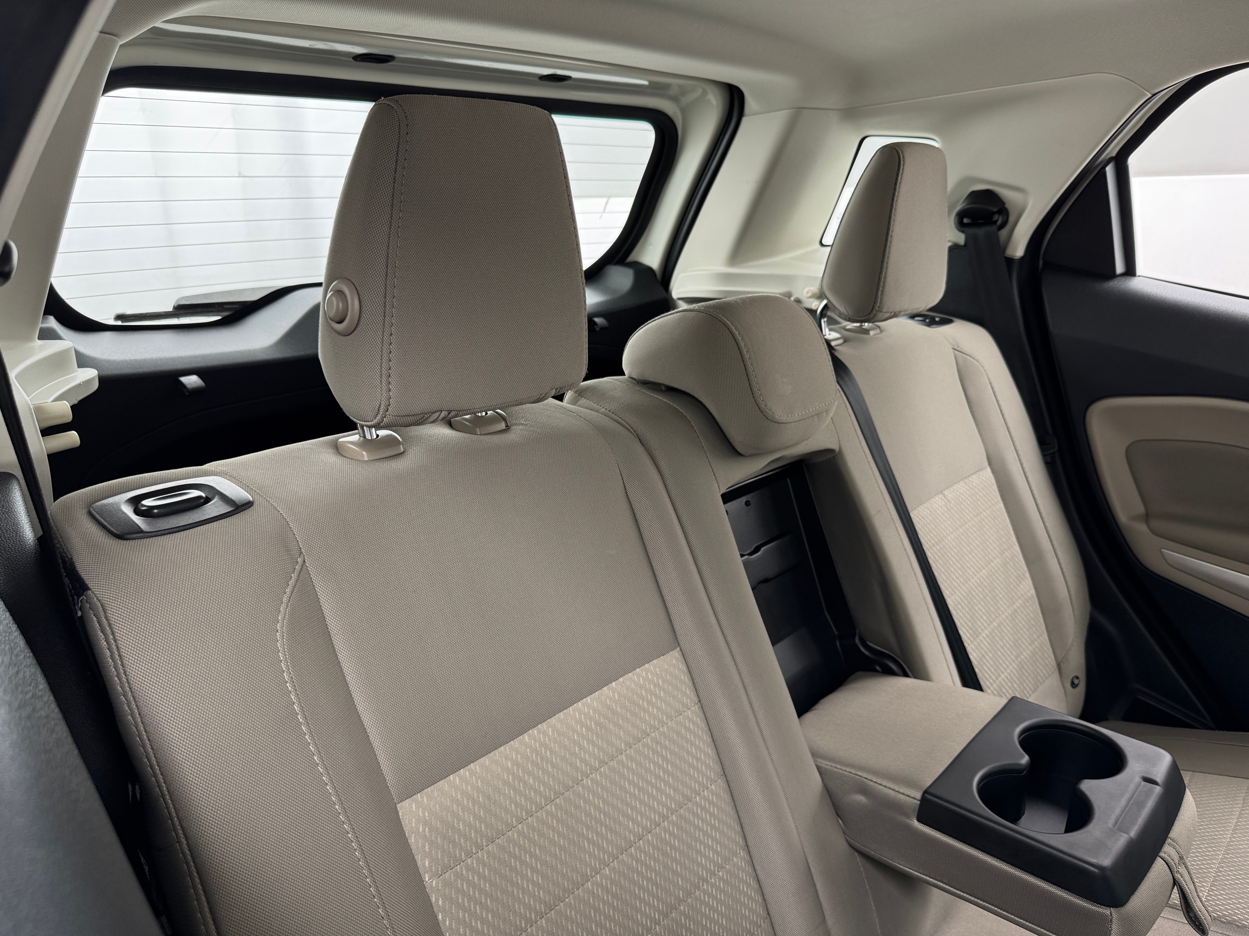 2021 Ford EcoSport S 6