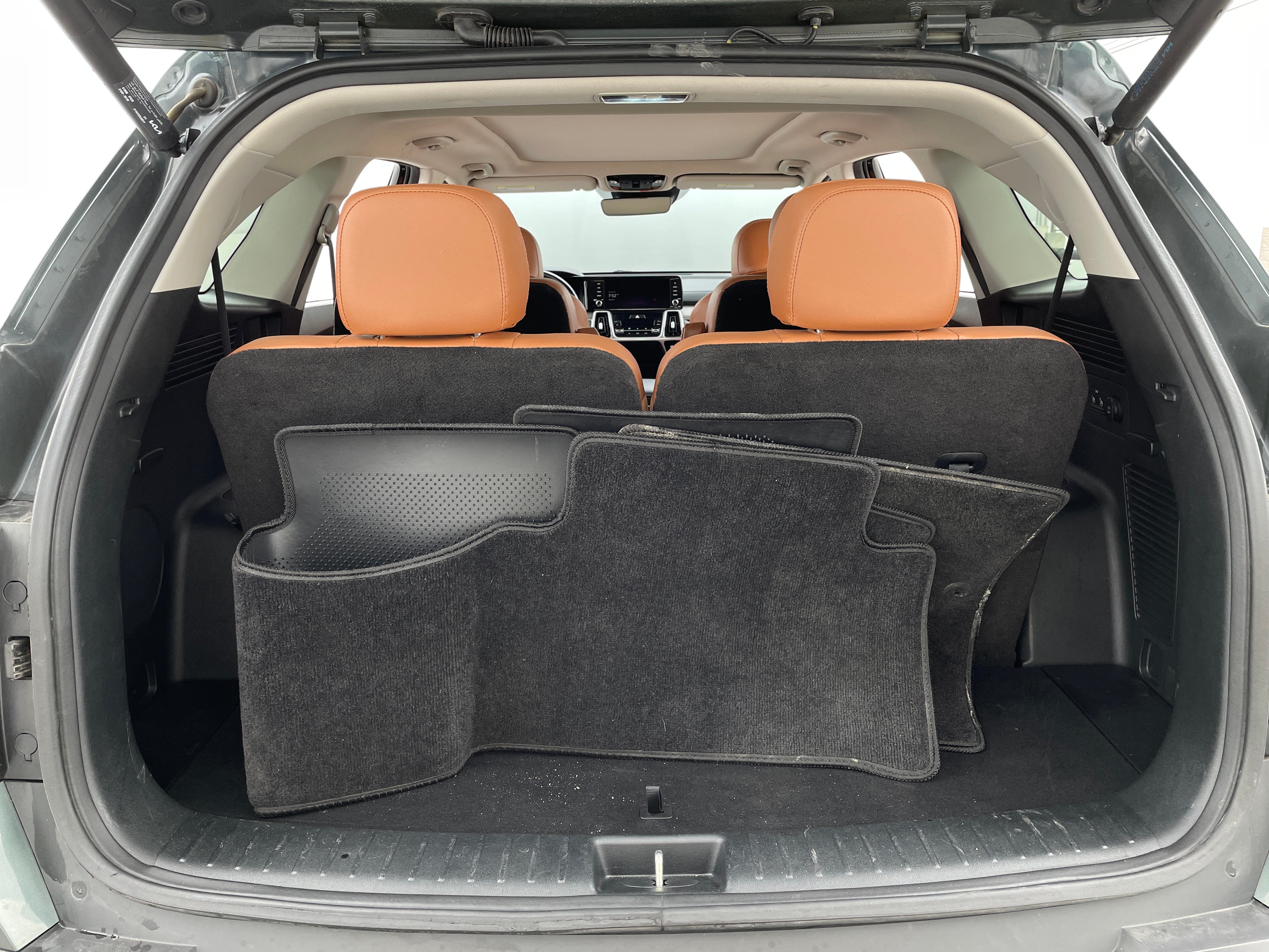 2022 Kia Sorento X-Line S 6