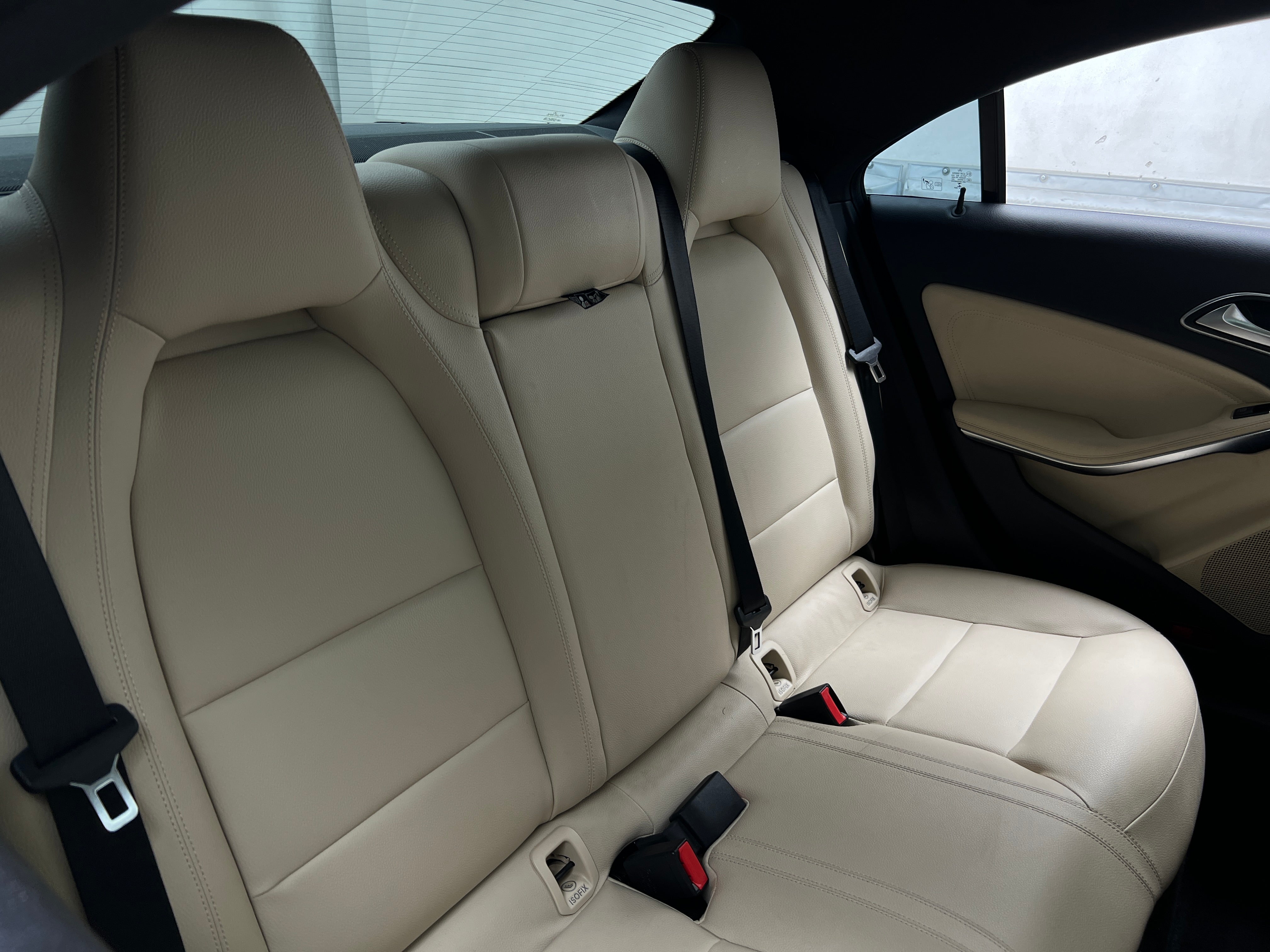 2014 Mercedes-Benz CLA 250 5