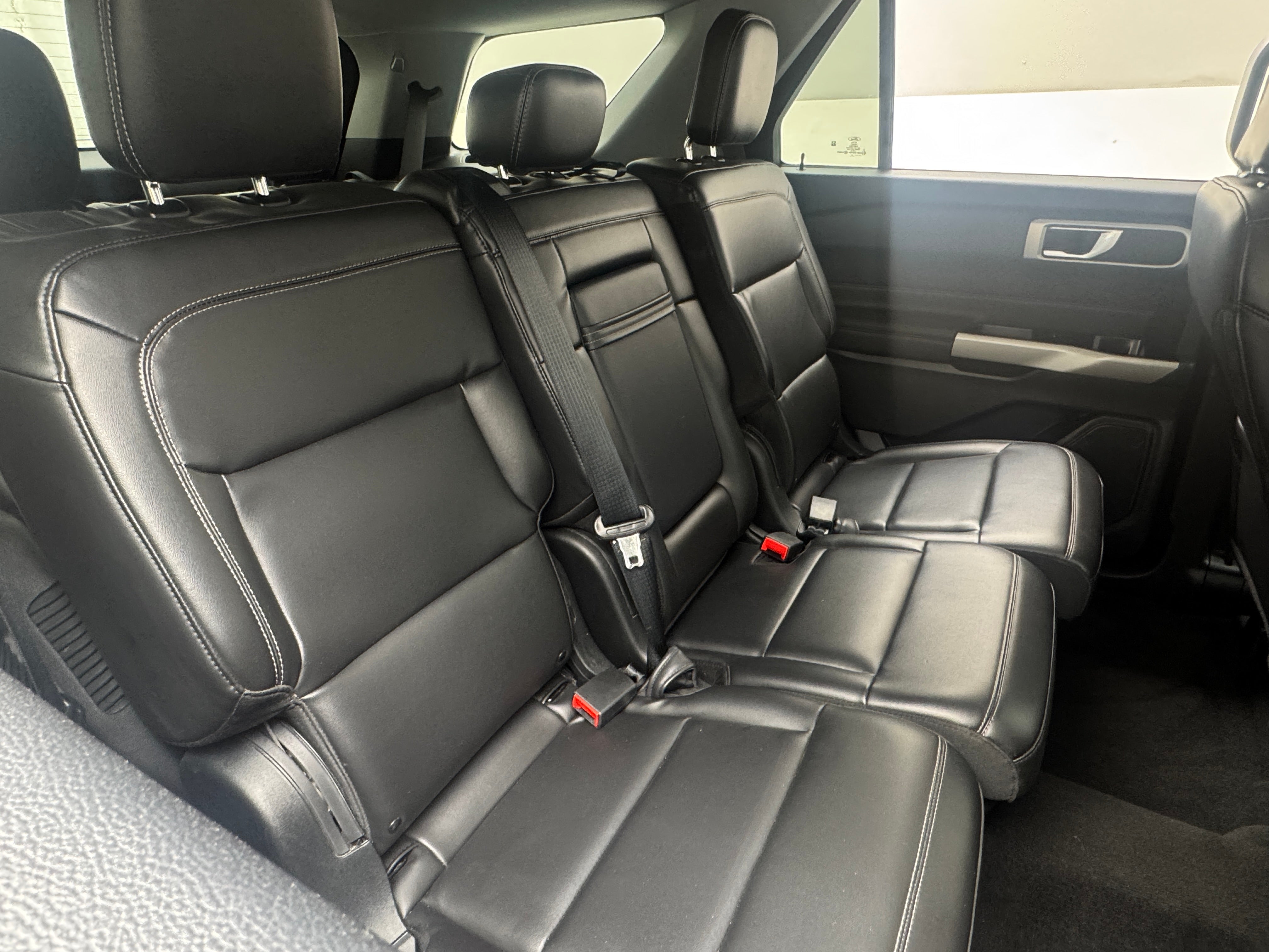 2024 Ford Explorer XLT 6