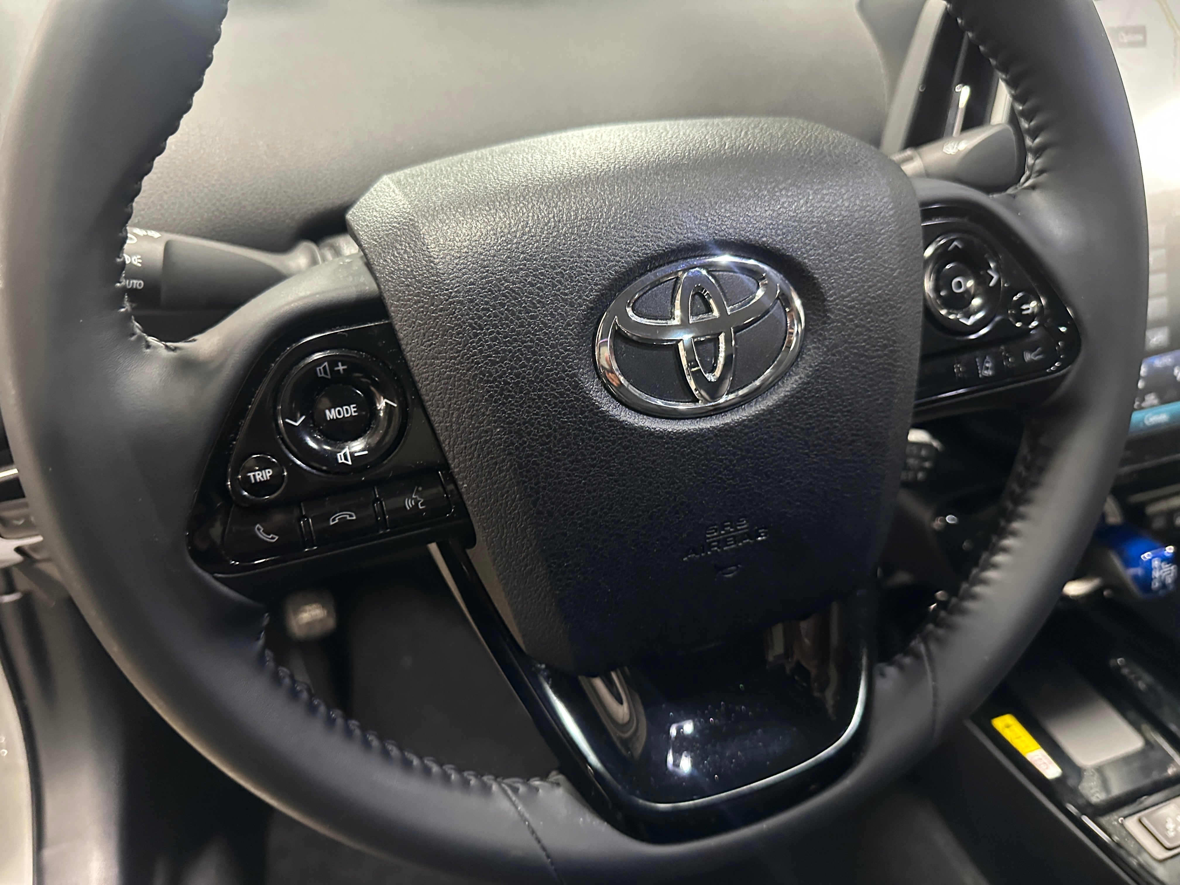 2021 Toyota Prius Prime XLE 4