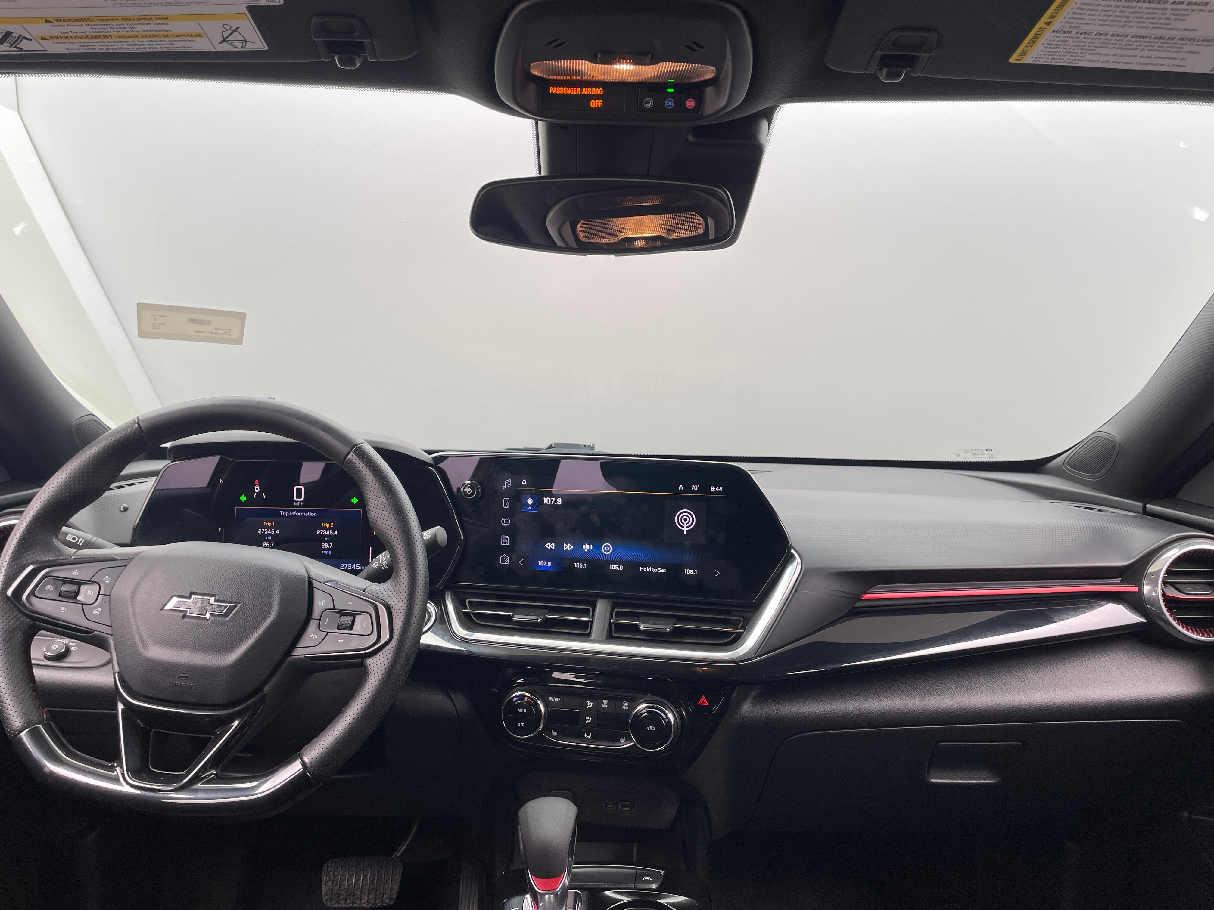 2024 Chevrolet Trax RS 2