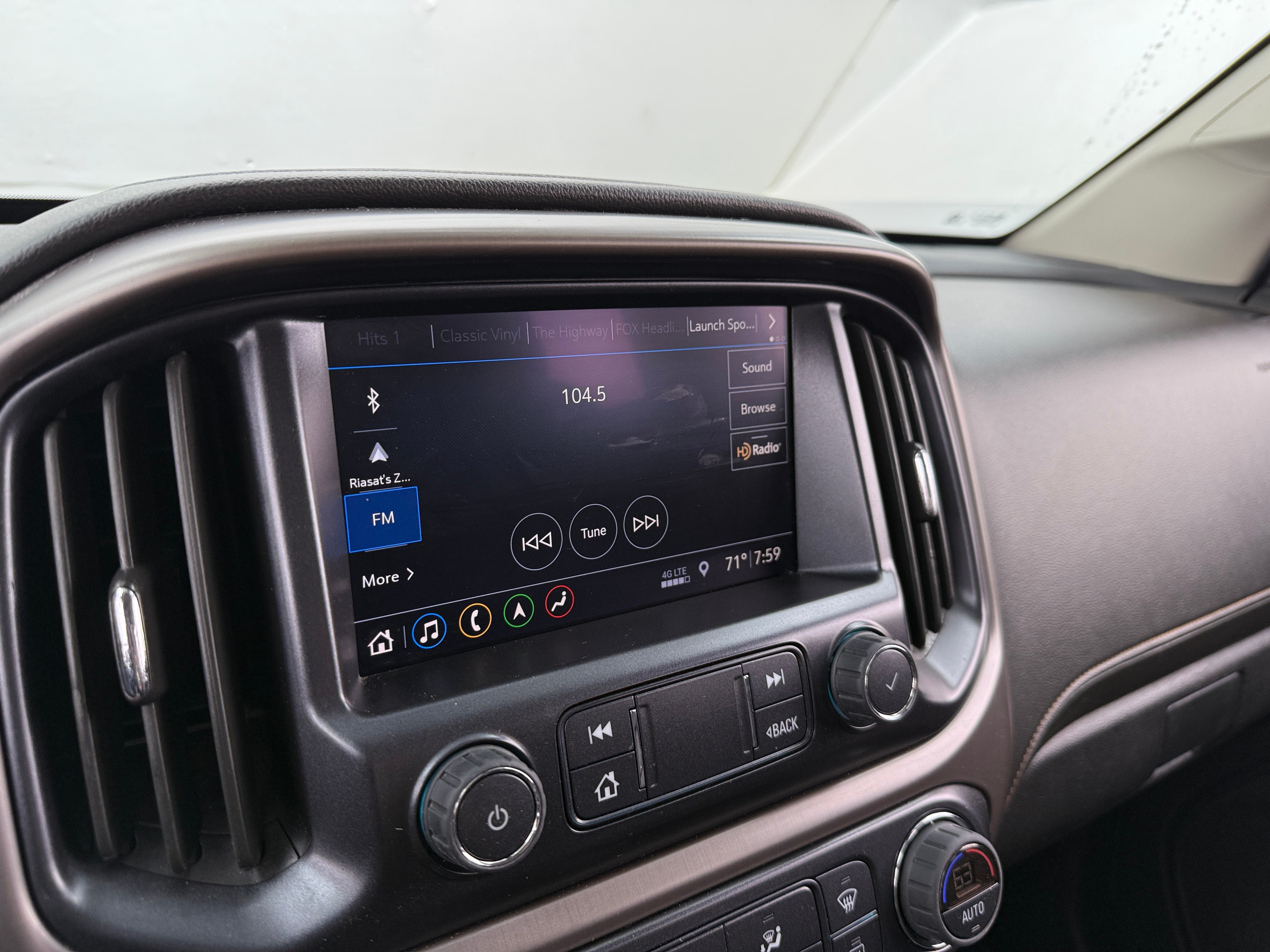 2022 GMC Canyon AT4 3