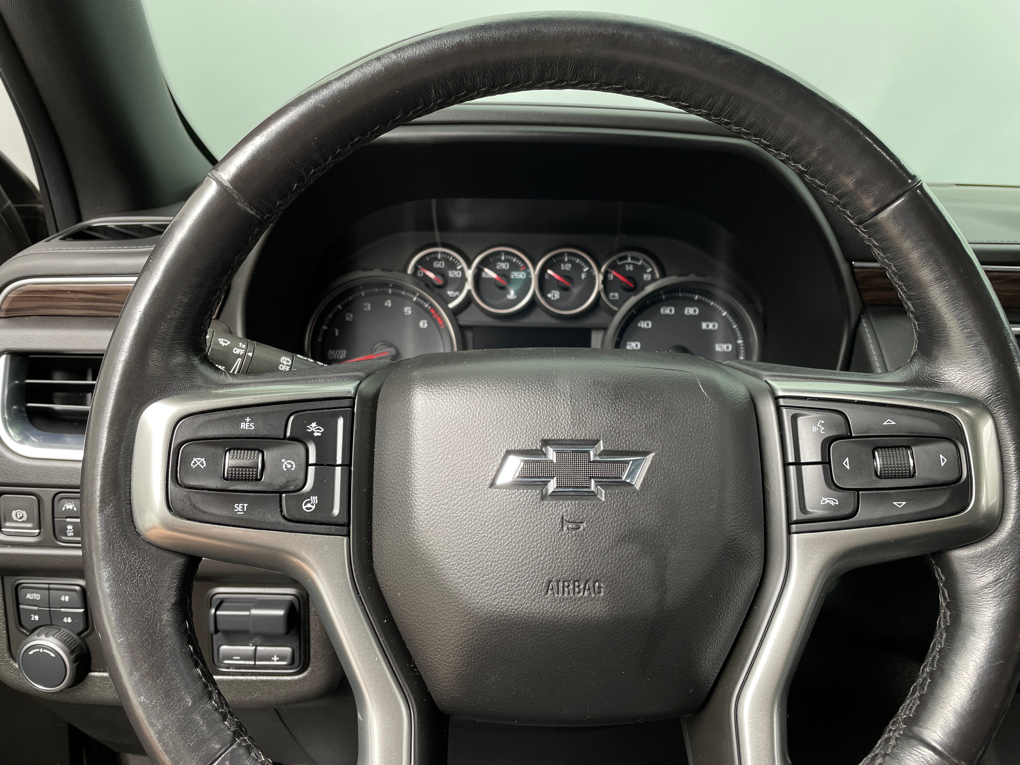 2021 Chevrolet Tahoe Z71 4
