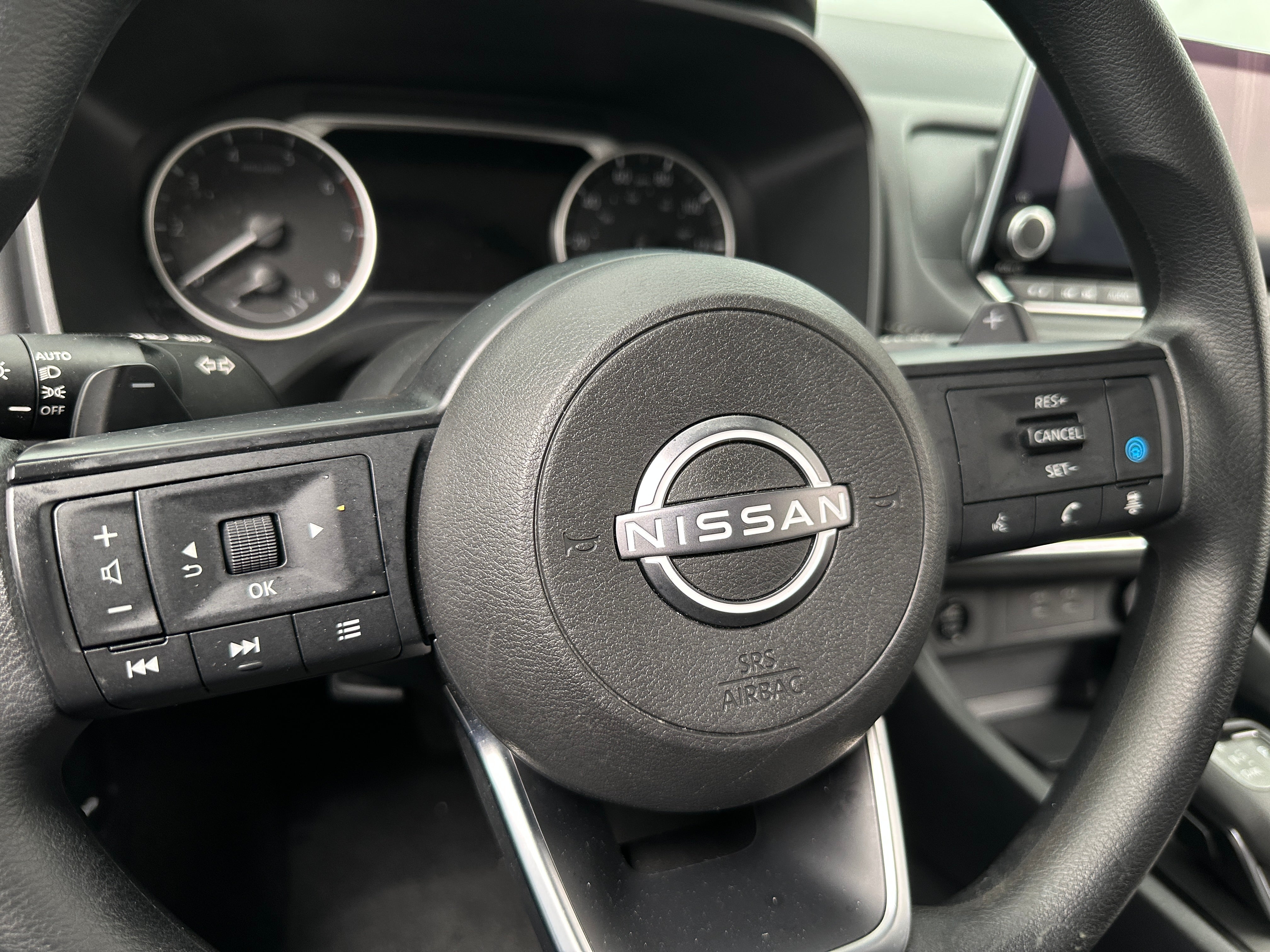 2024 Nissan Rogue SV 5