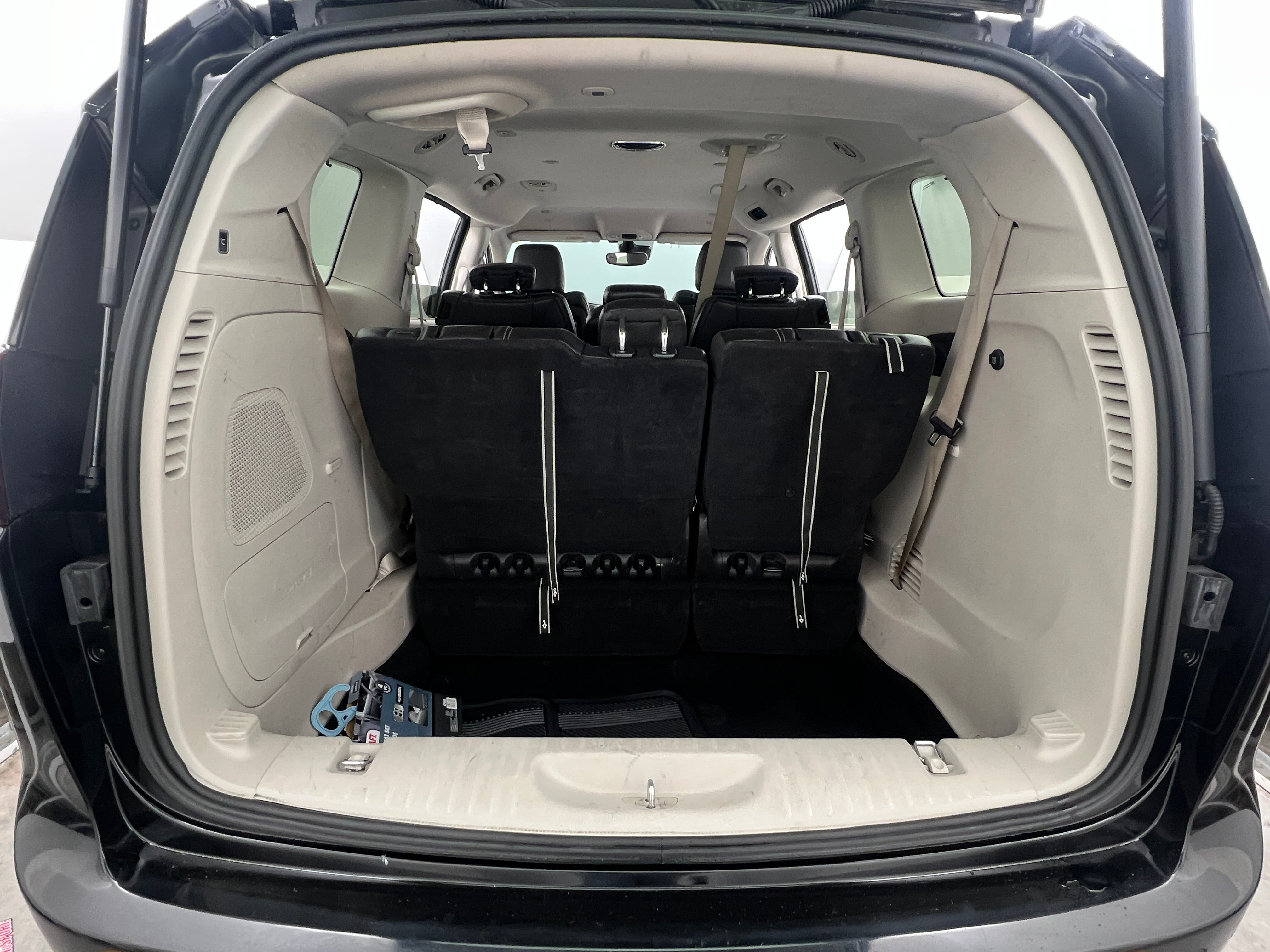 2022 Chrysler Pacifica Touring L 6
