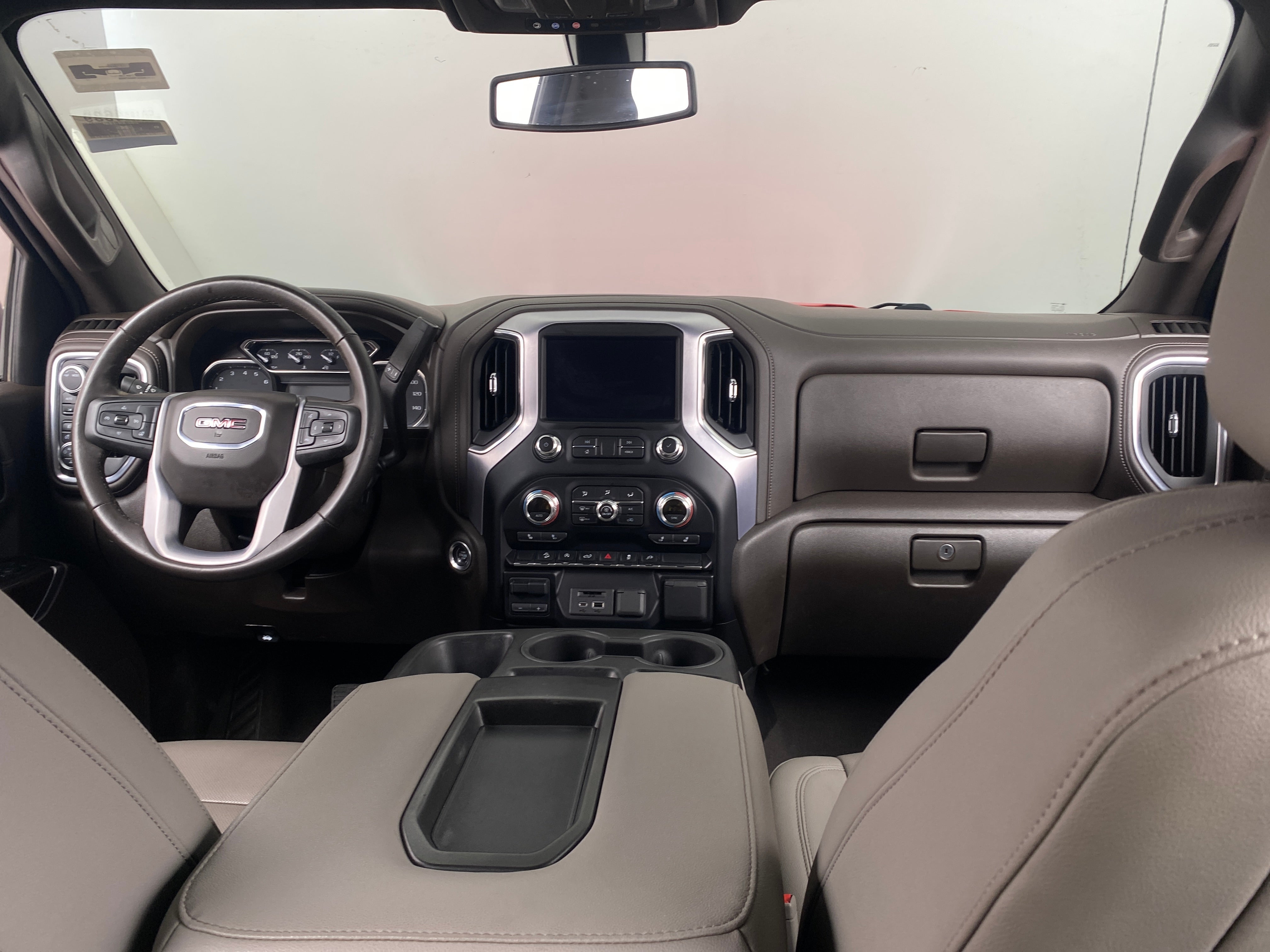 2021 GMC Sierra 1500 SLT 2