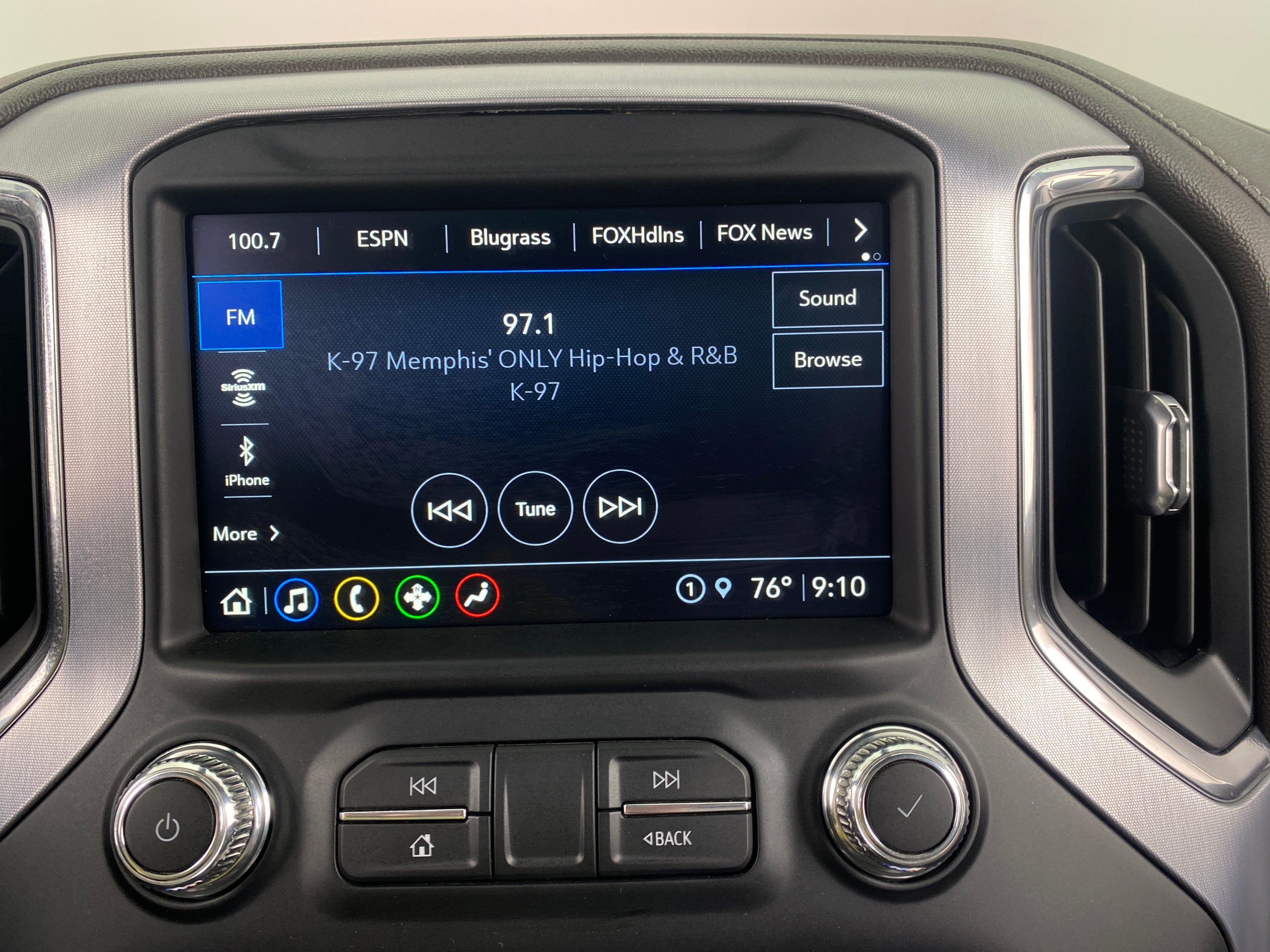 2021 GMC Sierra 1500 SLT 3