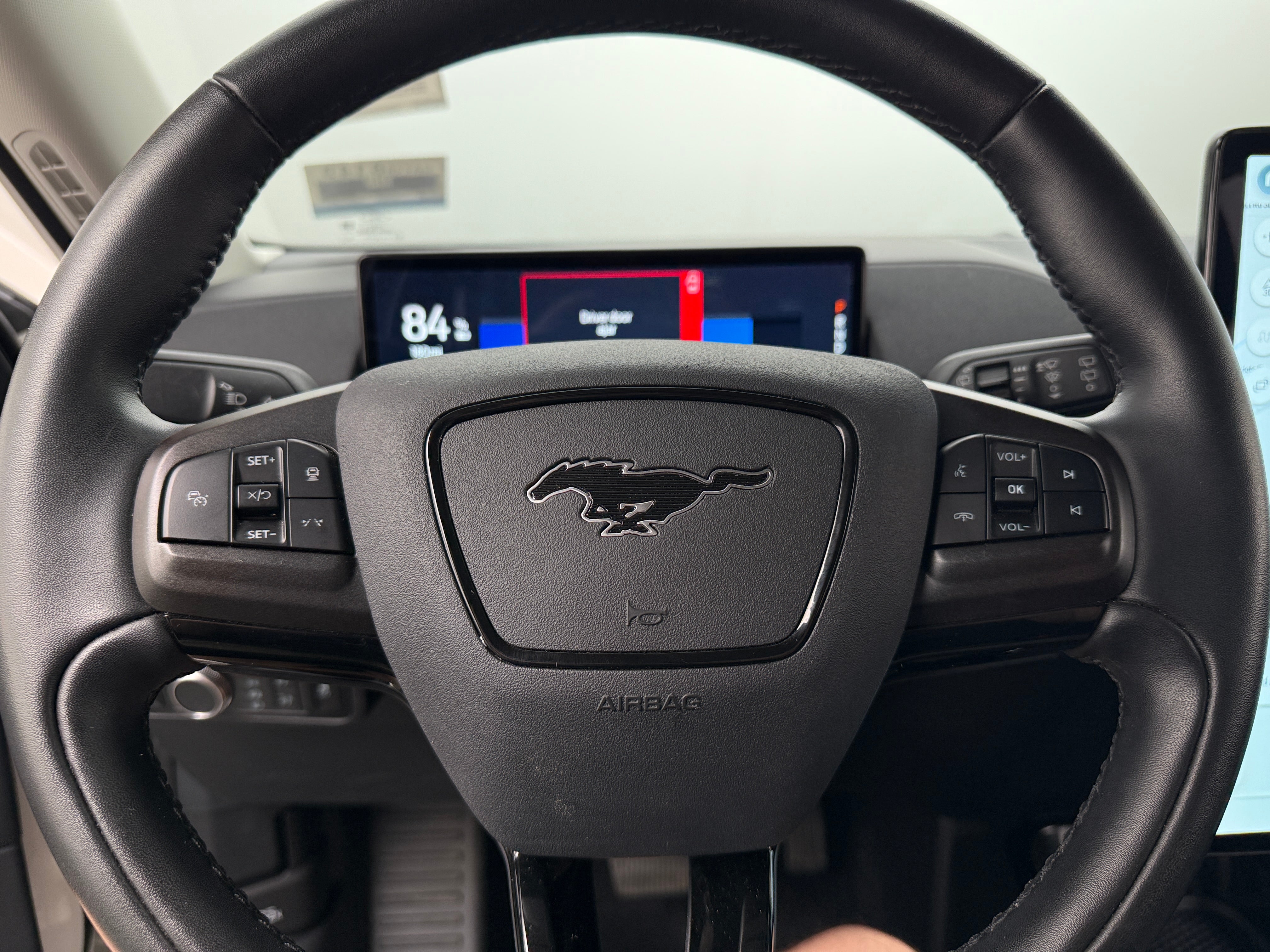 2022 Ford Mustang Mach-E Select 4