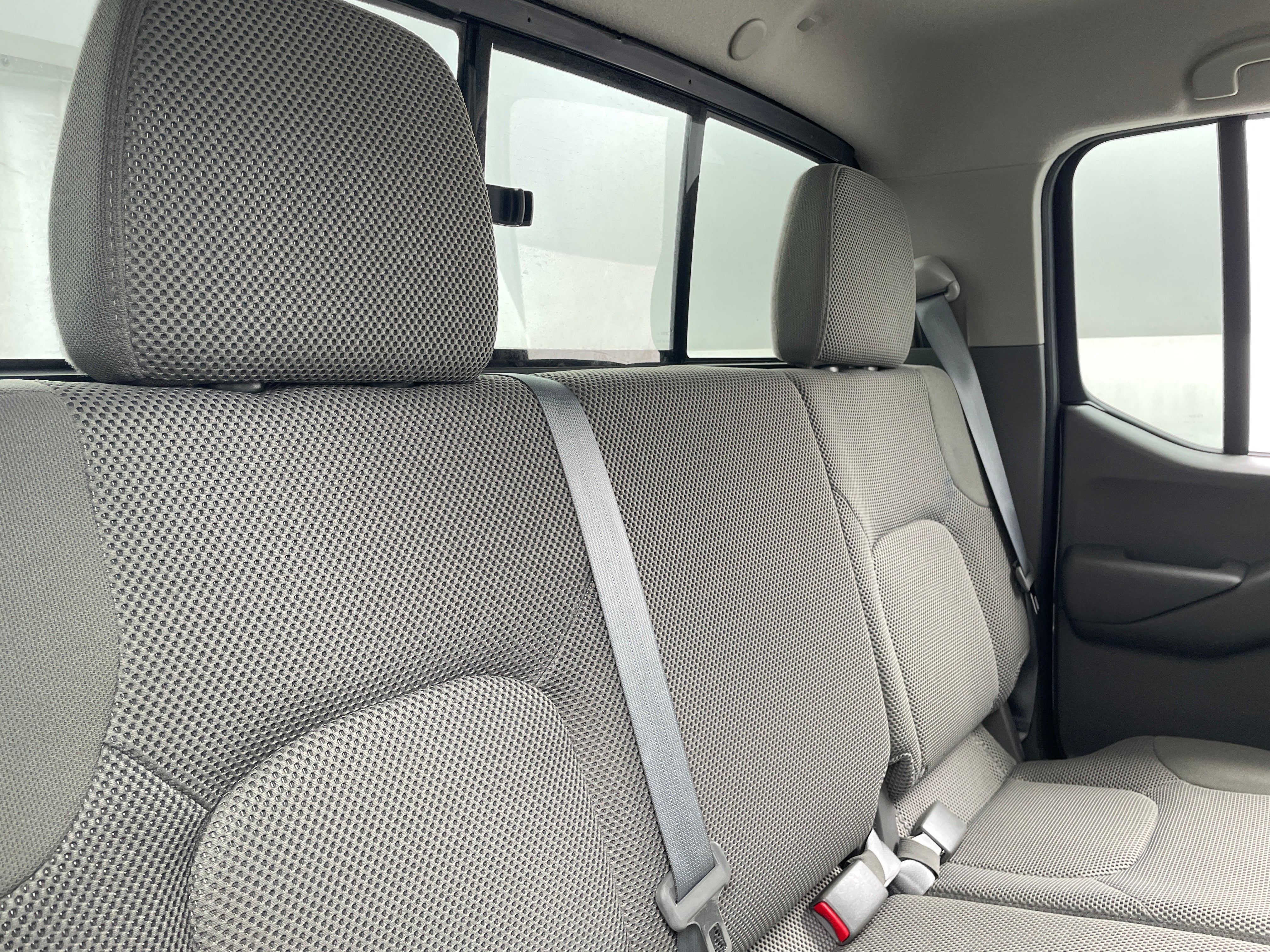 2014 Nissan Frontier SV 6